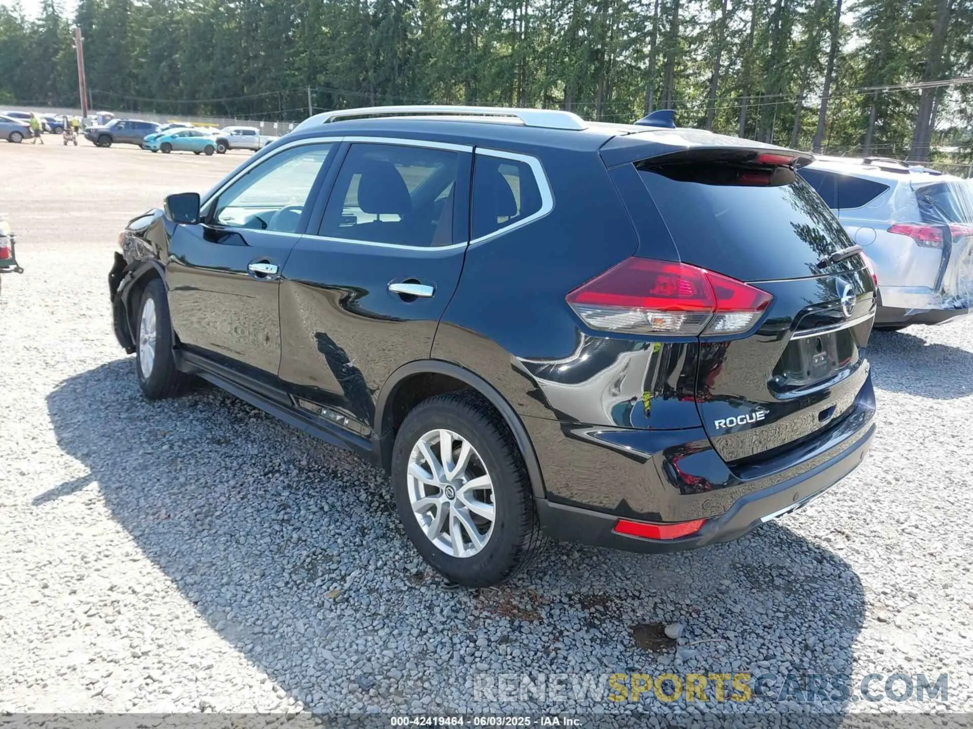 3 Photograph of a damaged car KNMAT2MVXKP527552 NISSAN ROGUE 2019