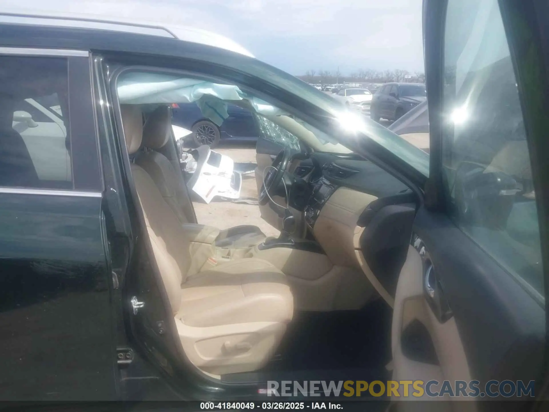 5 Photograph of a damaged car 5N1AT2MT0LC726869 NISSAN ROGUE 2020