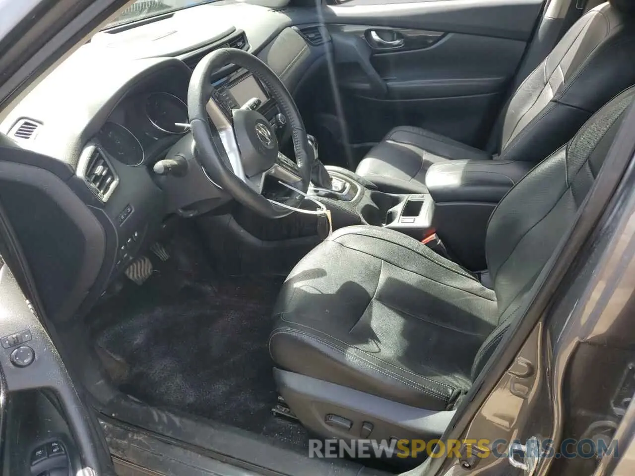 7 Photograph of a damaged car 5N1AT2MT0LC756583 NISSAN ROGUE 2020