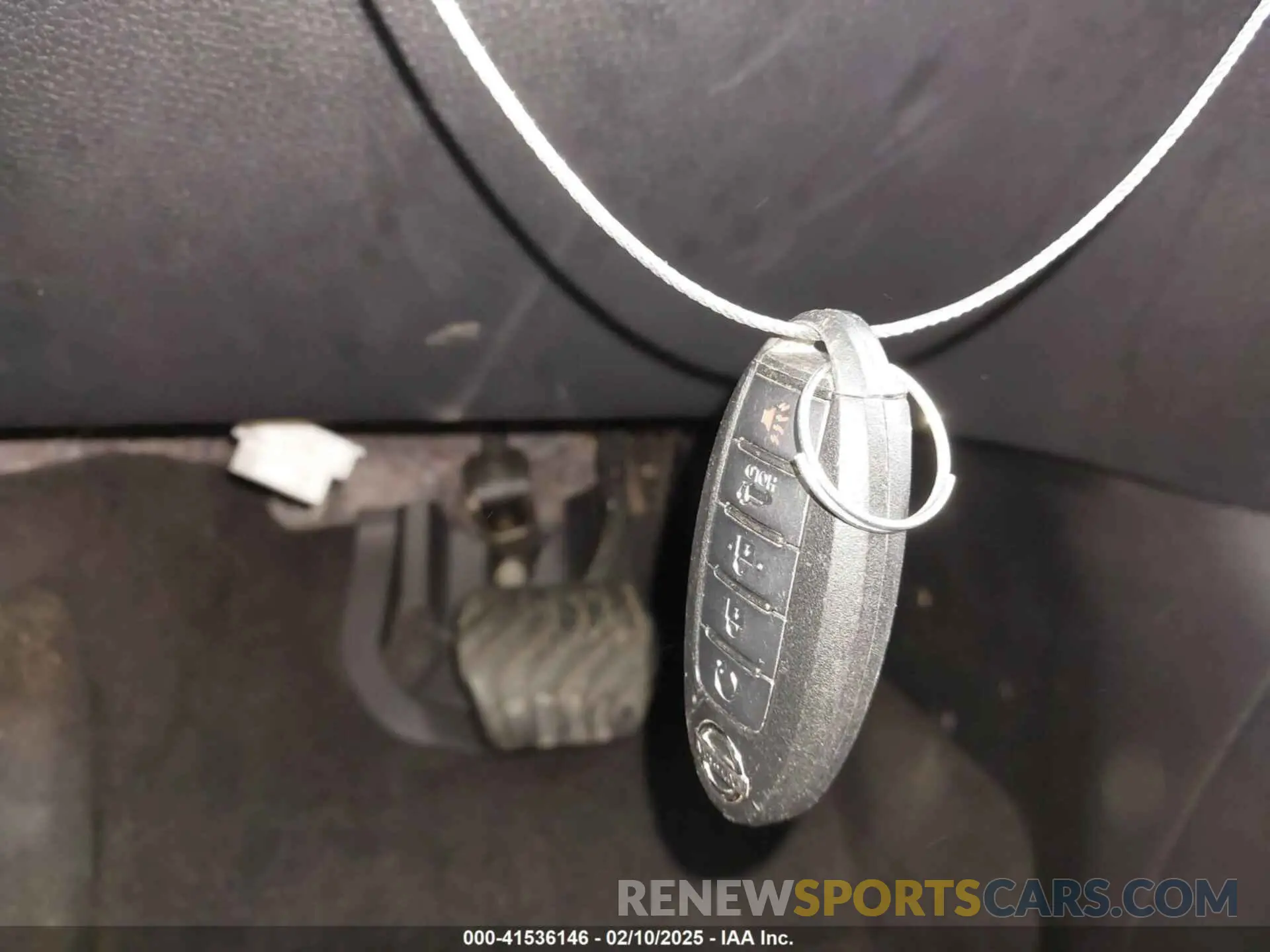 11 Photograph of a damaged car 5N1AT2MT0LC758690 NISSAN ROGUE 2020