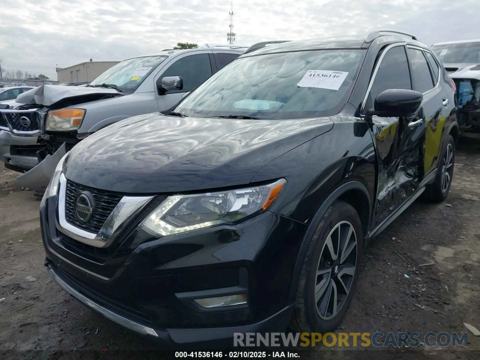 6 Photograph of a damaged car 5N1AT2MT0LC758690 NISSAN ROGUE 2020