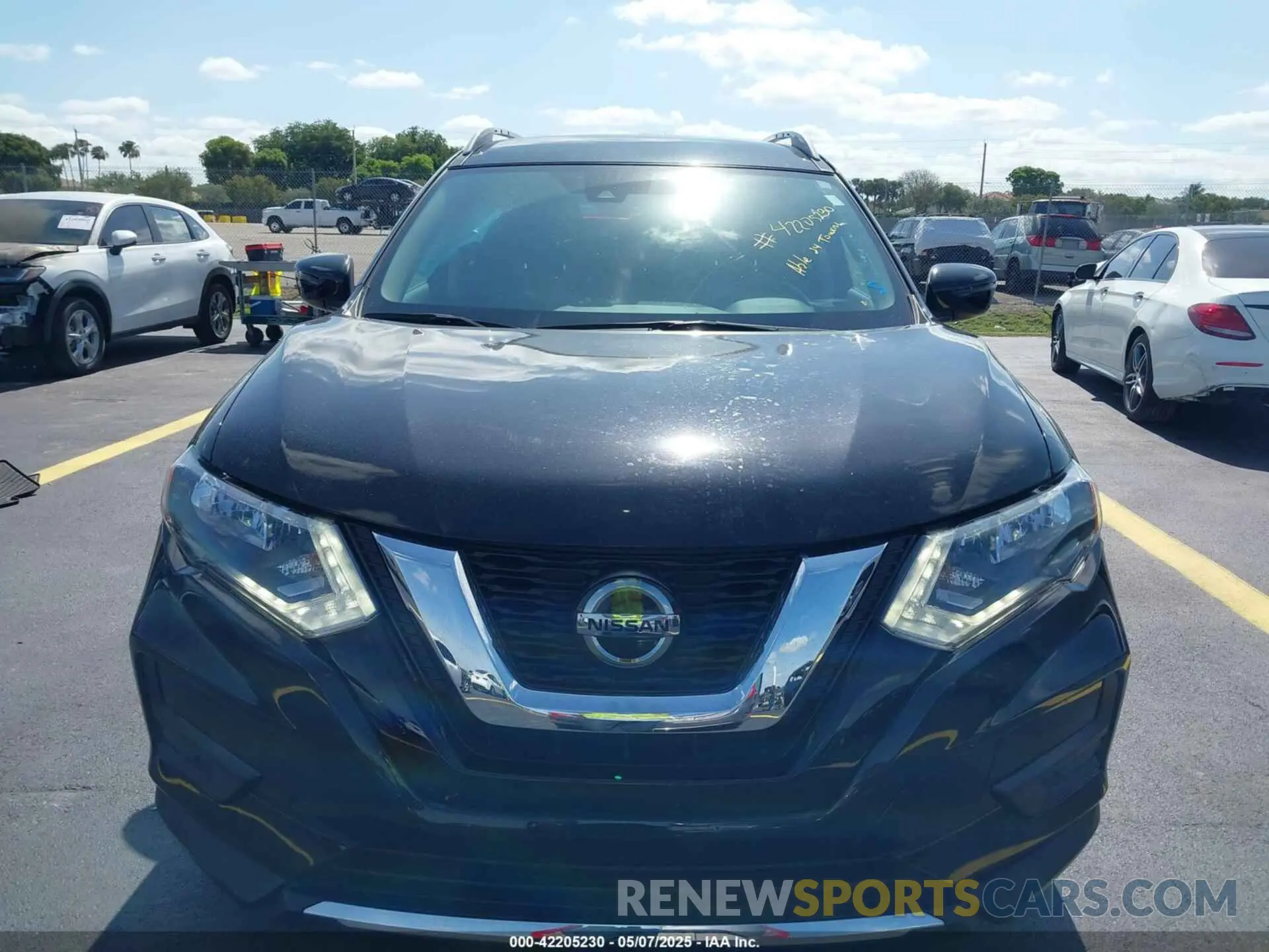 12 Photograph of a damaged car 5N1AT2MT0LC760889 NISSAN ROGUE 2020