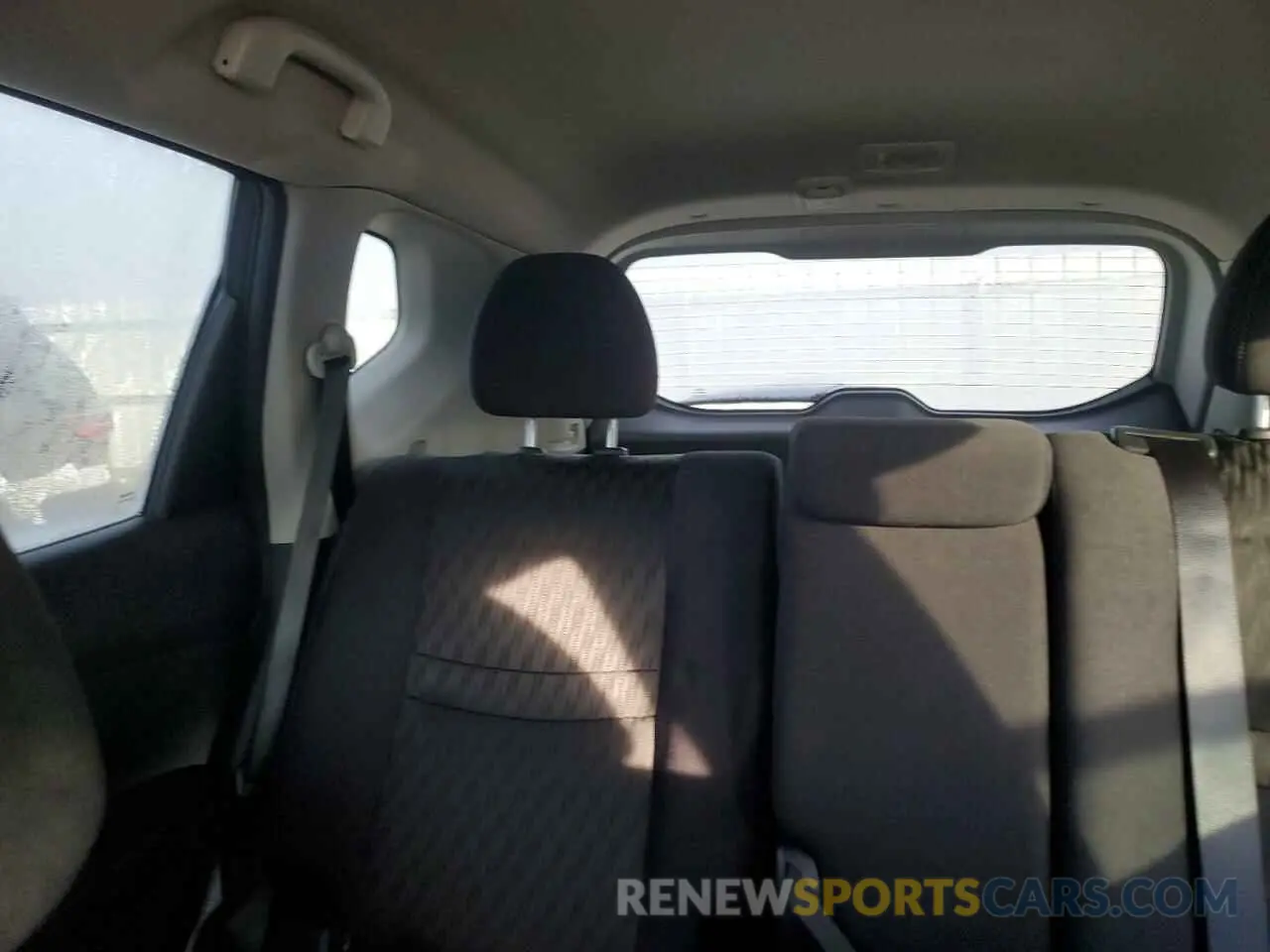 10 Photograph of a damaged car 5N1AT2MT1LC711104 NISSAN ROGUE 2020