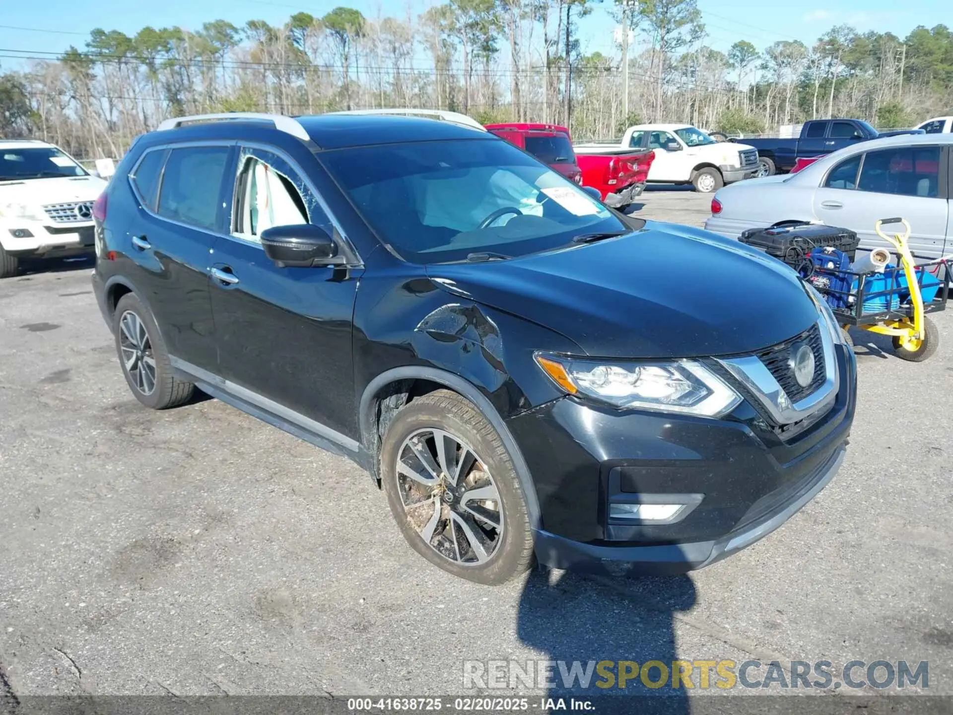 1 Photograph of a damaged car 5N1AT2MT1LC749237 NISSAN ROGUE 2020