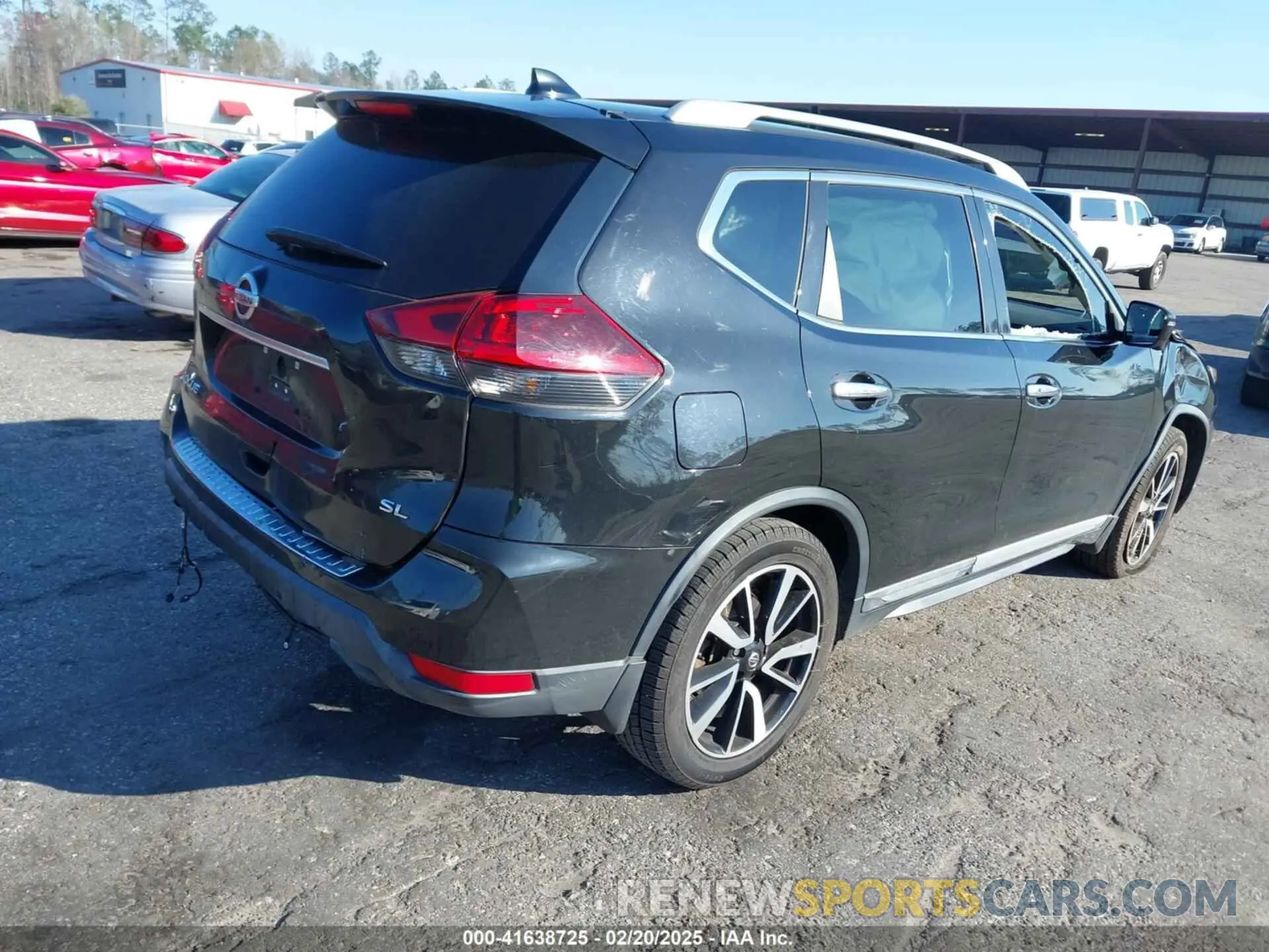 4 Photograph of a damaged car 5N1AT2MT1LC749237 NISSAN ROGUE 2020