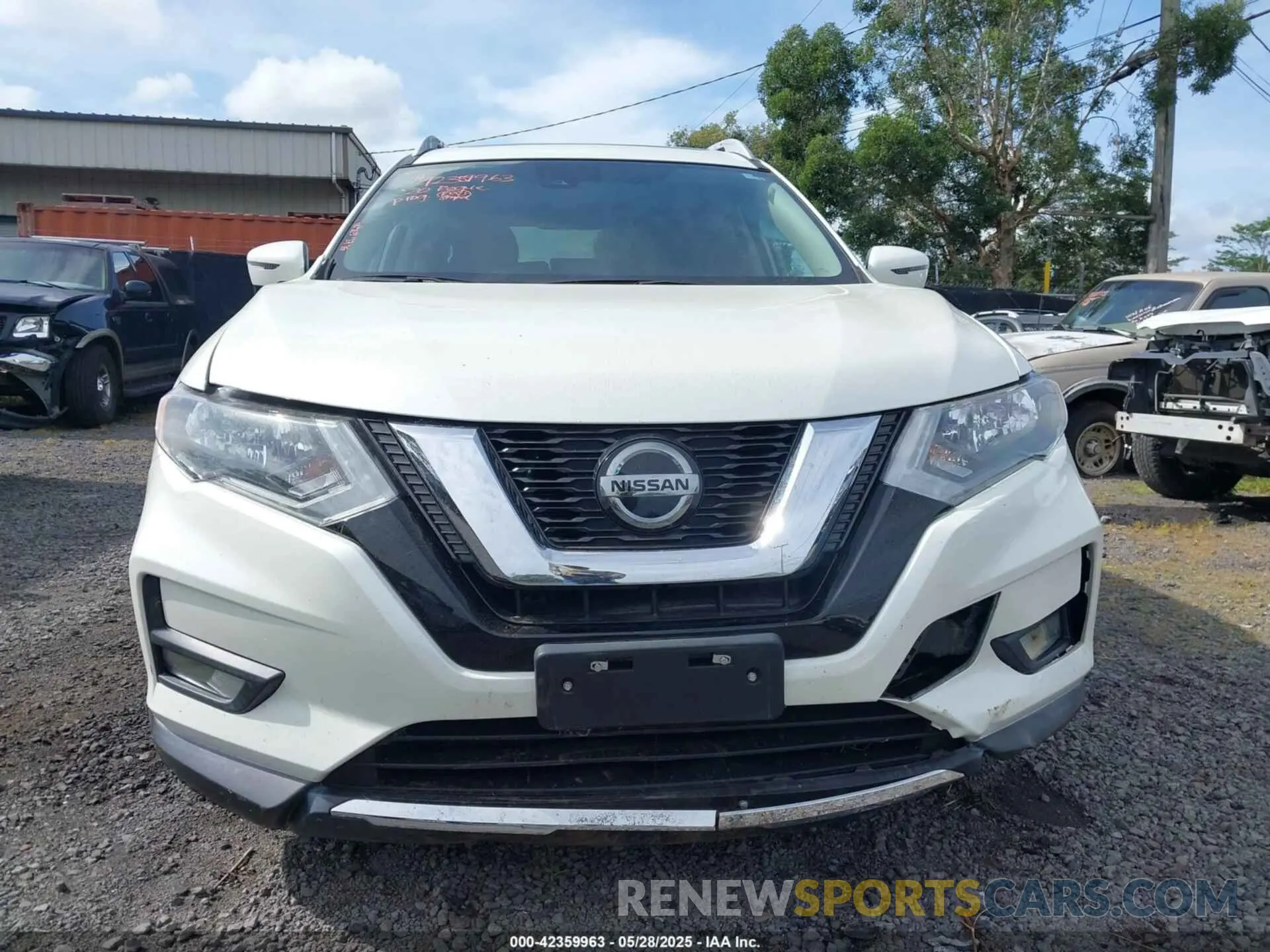12 Photograph of a damaged car 5N1AT2MT1LC753000 NISSAN ROGUE 2020
