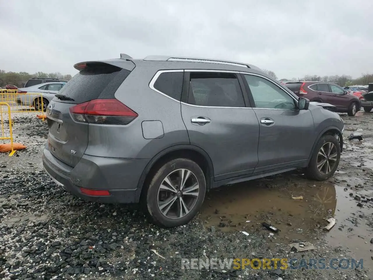 3 Photograph of a damaged car 5N1AT2MT1LC774445 NISSAN ROGUE 2020