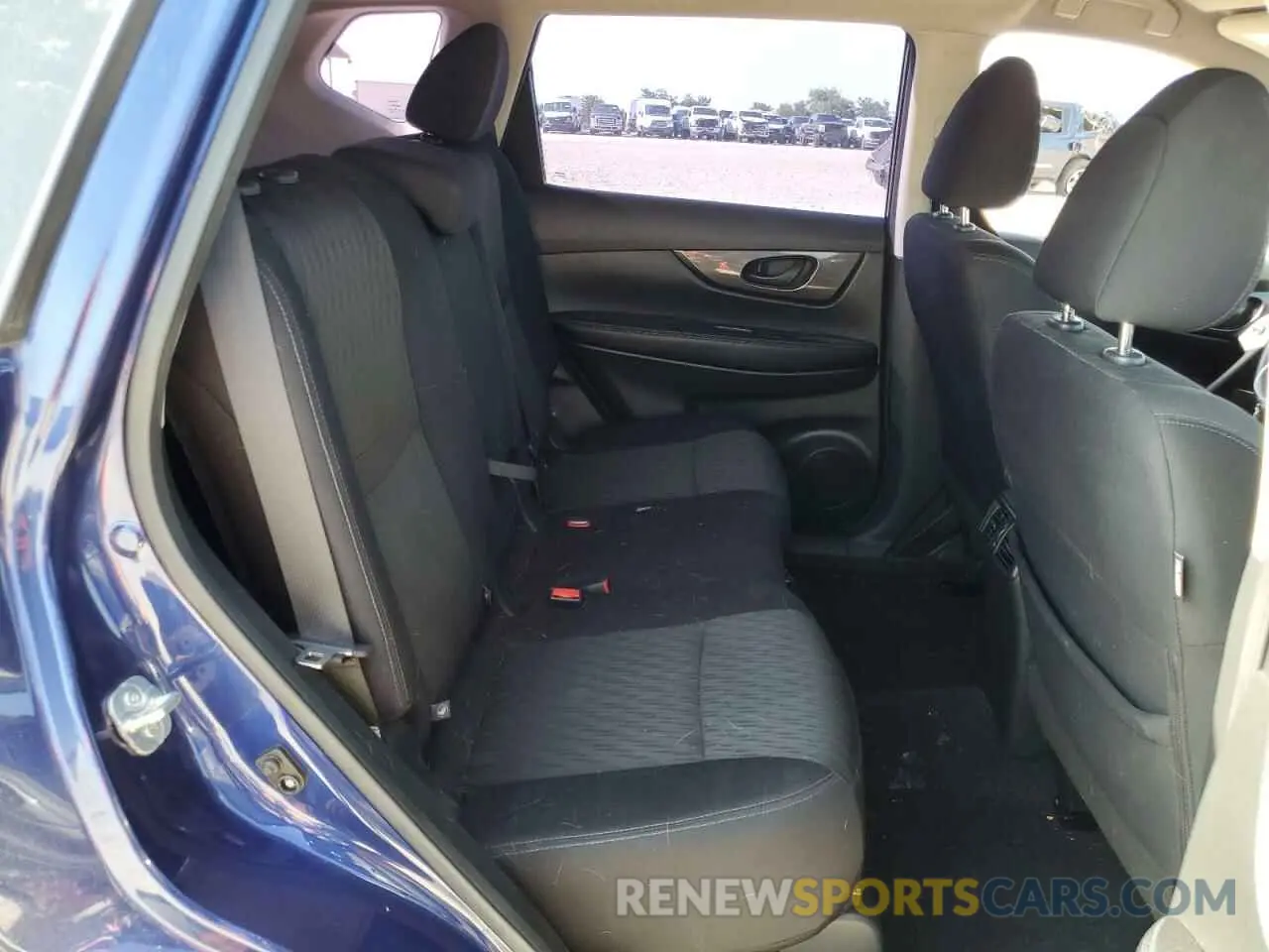 11 Photograph of a damaged car 5N1AT2MT1LC810800 NISSAN ROGUE 2020