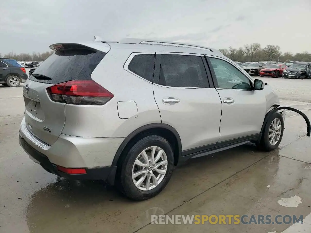 3 Photograph of a damaged car 5N1AT2MT2LC720264 NISSAN ROGUE 2020