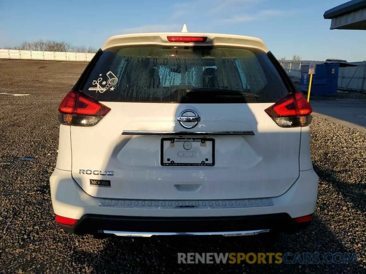 6 Photograph of a damaged car 5N1AT2MT2LC722743 NISSAN ROGUE 2020