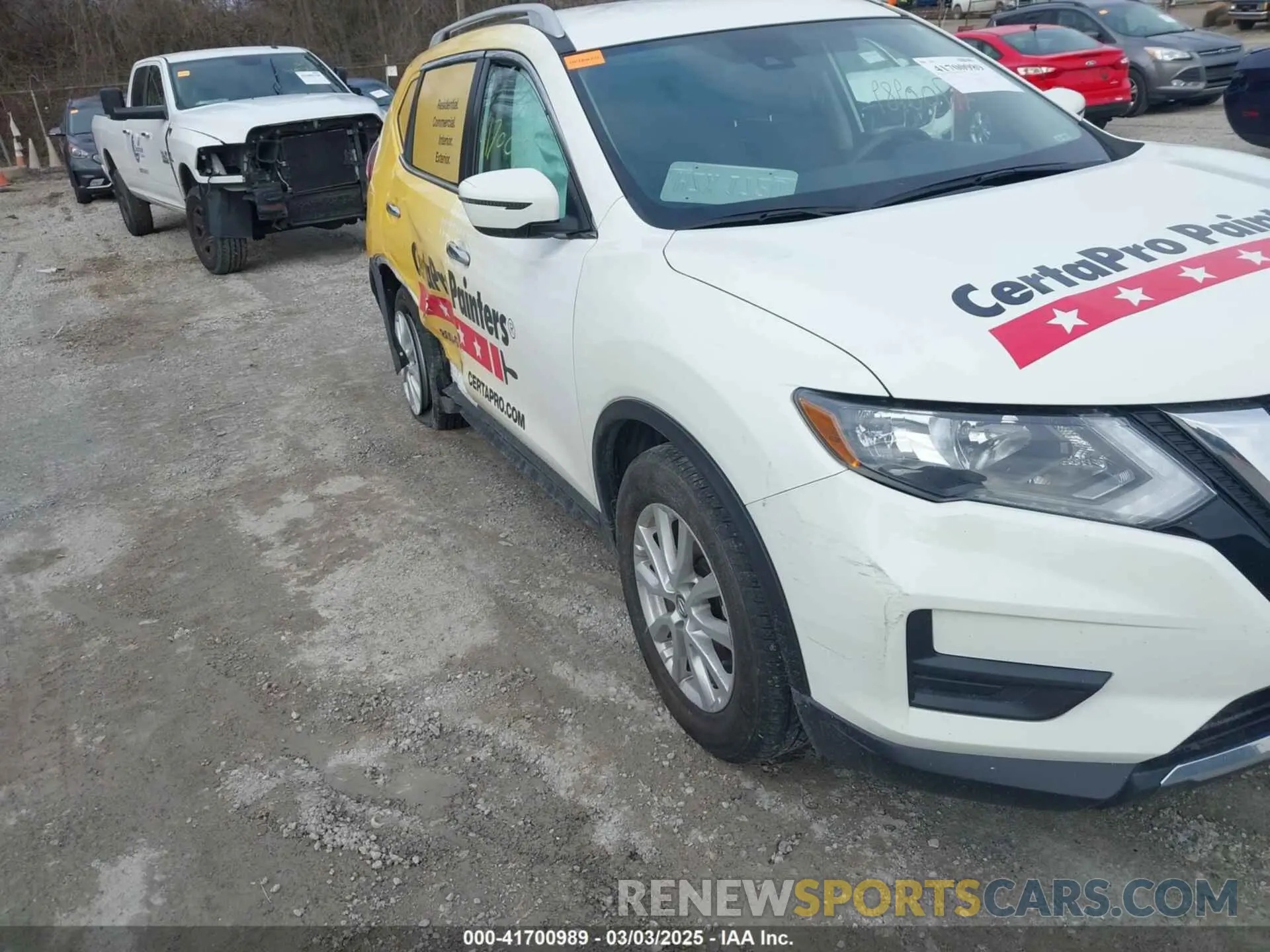 18 Photograph of a damaged car 5N1AT2MT2LC754463 NISSAN ROGUE 2020