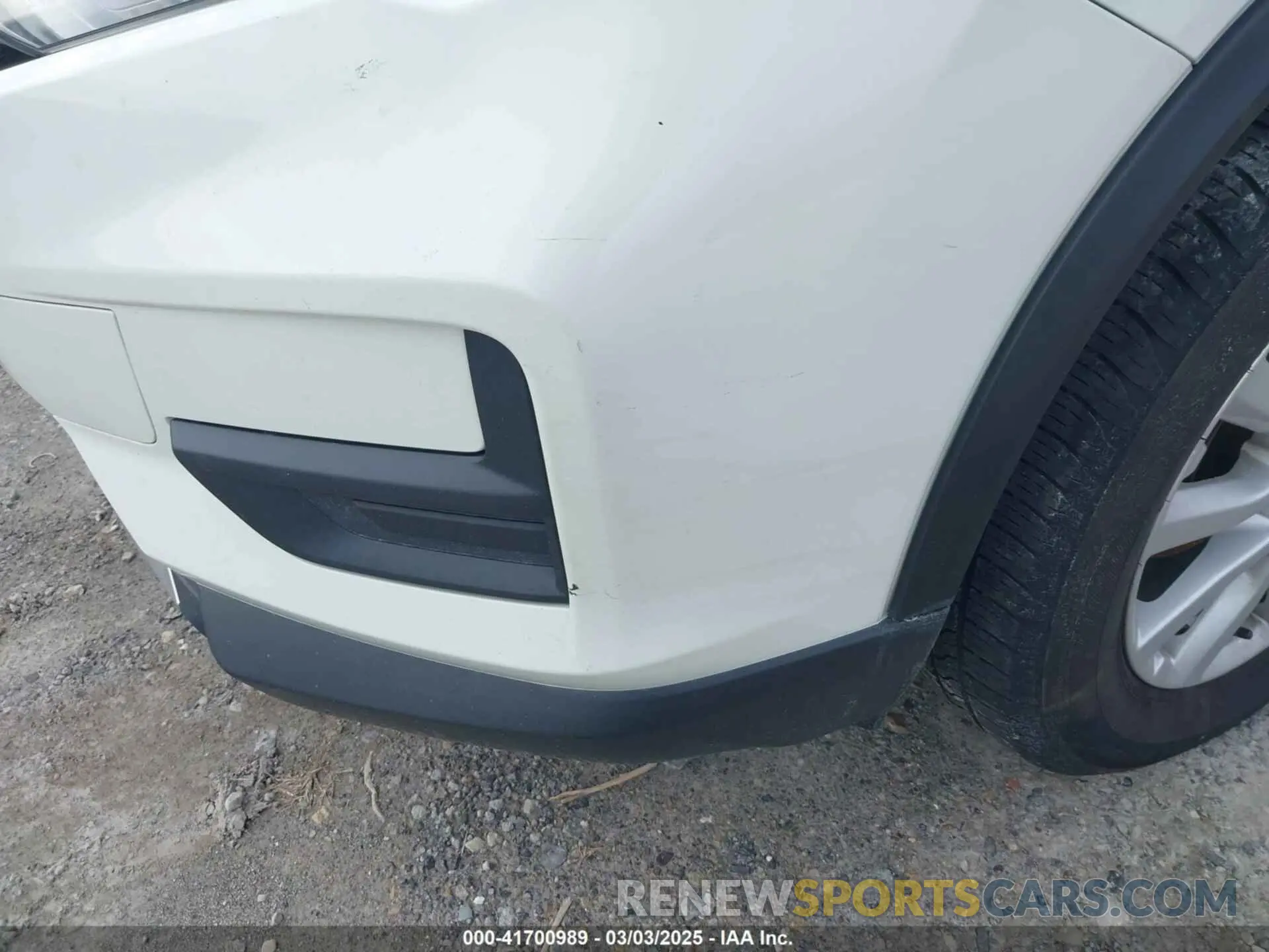 19 Photograph of a damaged car 5N1AT2MT2LC754463 NISSAN ROGUE 2020
