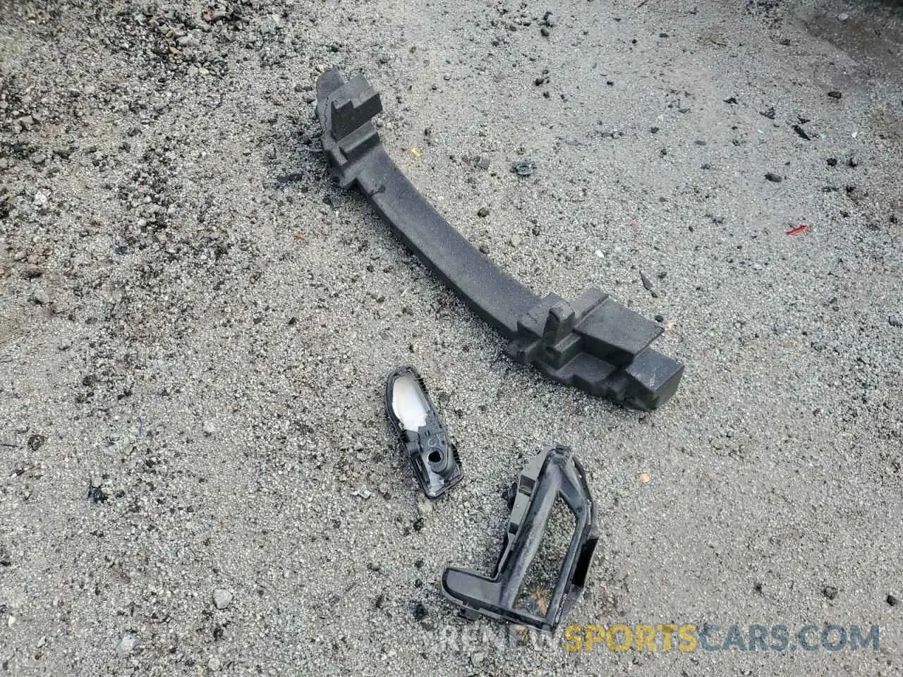 13 Photograph of a damaged car 5N1AT2MT2LC757508 NISSAN ROGUE 2020