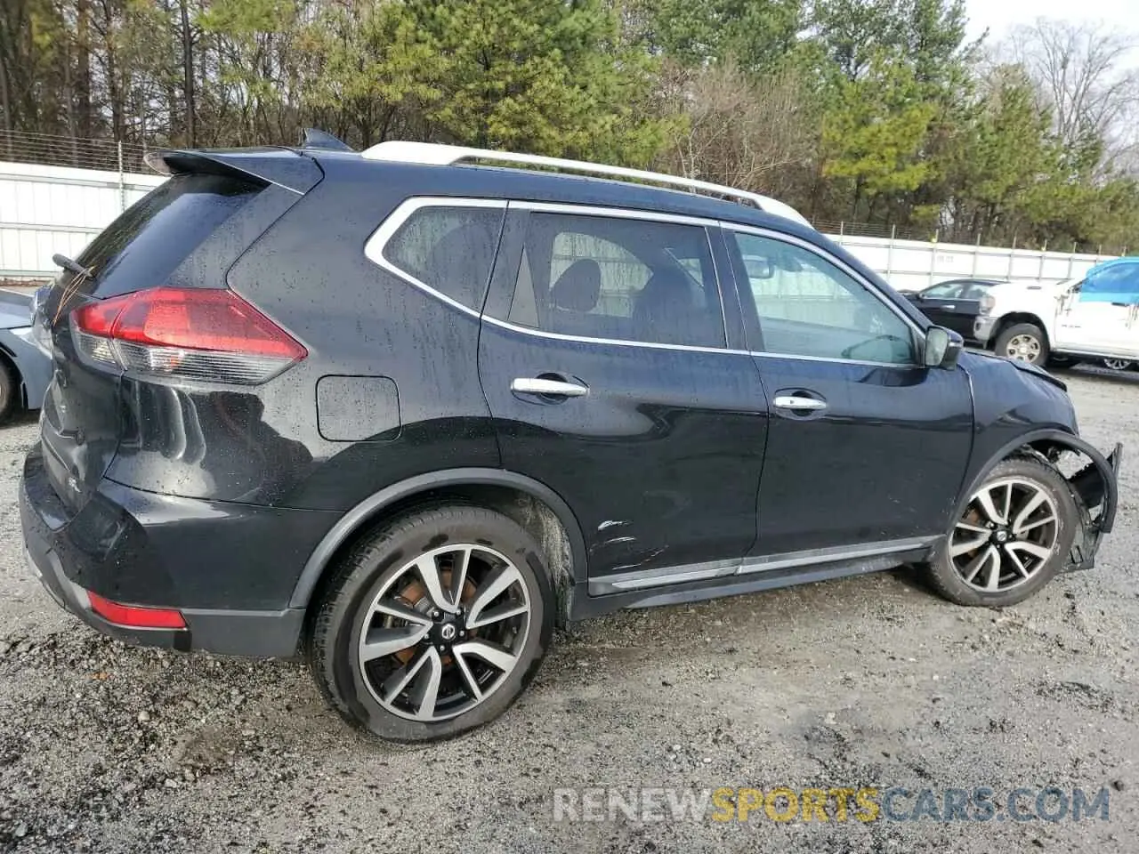 3 Photograph of a damaged car 5N1AT2MT2LC757508 NISSAN ROGUE 2020