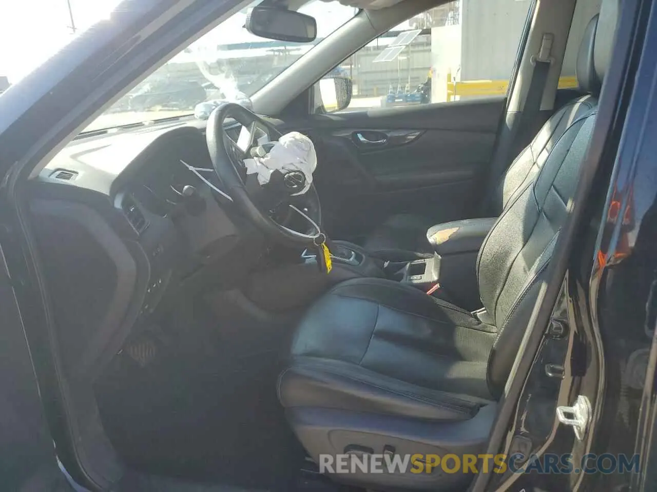 7 Photograph of a damaged car 5N1AT2MT3LC701223 NISSAN ROGUE 2020