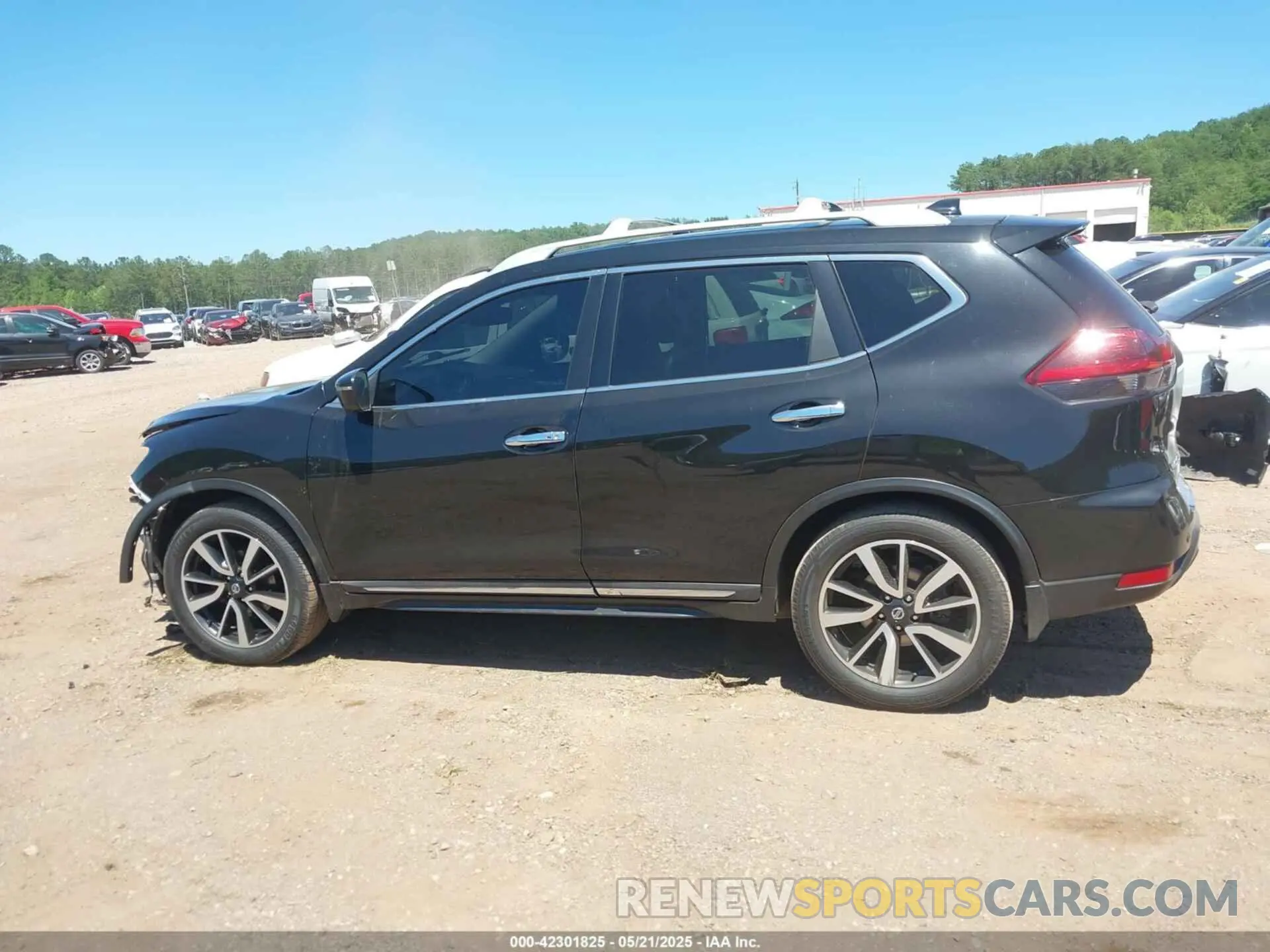 15 Photograph of a damaged car 5N1AT2MT3LC782613 NISSAN ROGUE 2020