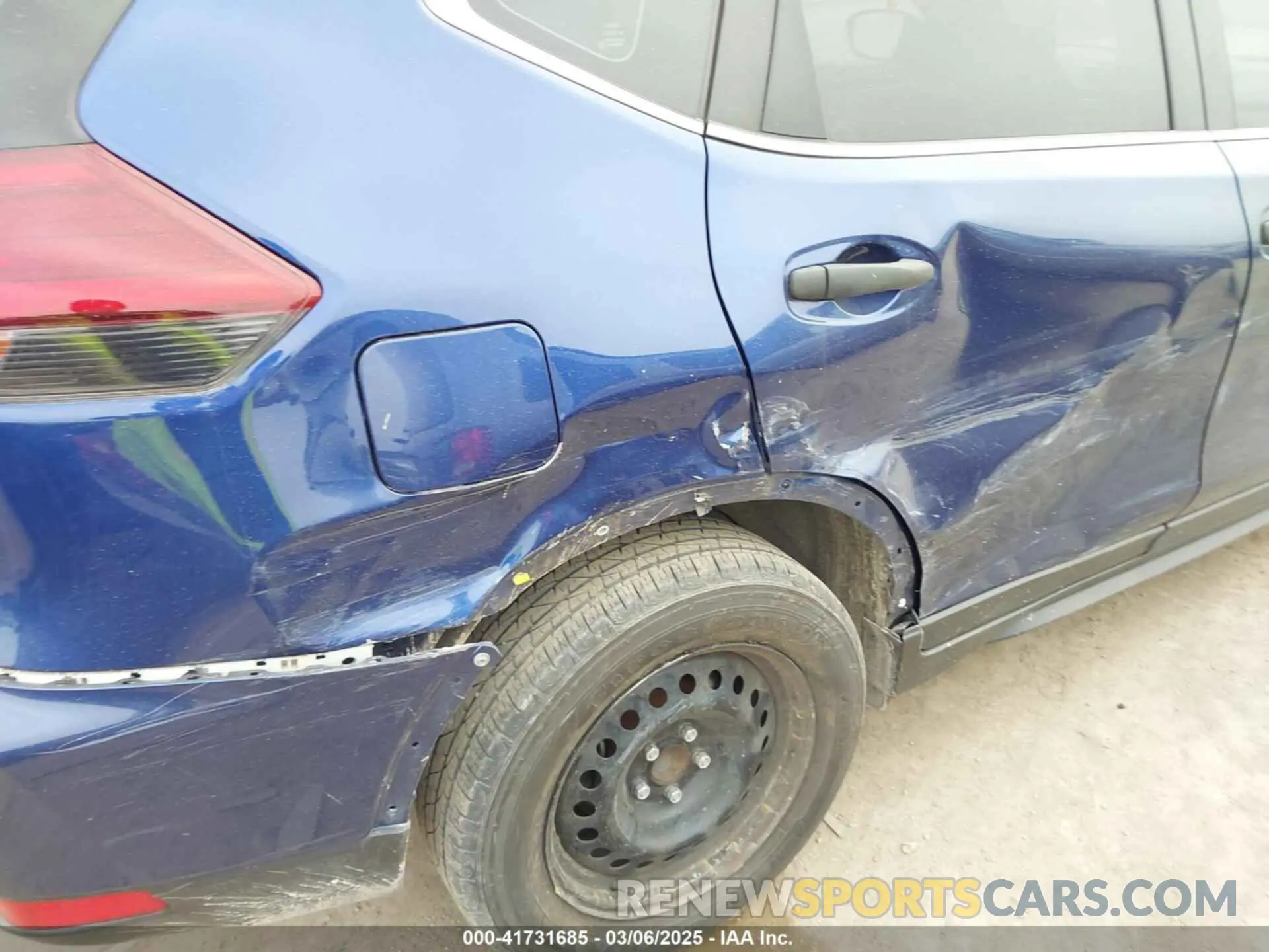 6 Photograph of a damaged car 5N1AT2MT3LC802892 NISSAN ROGUE 2020