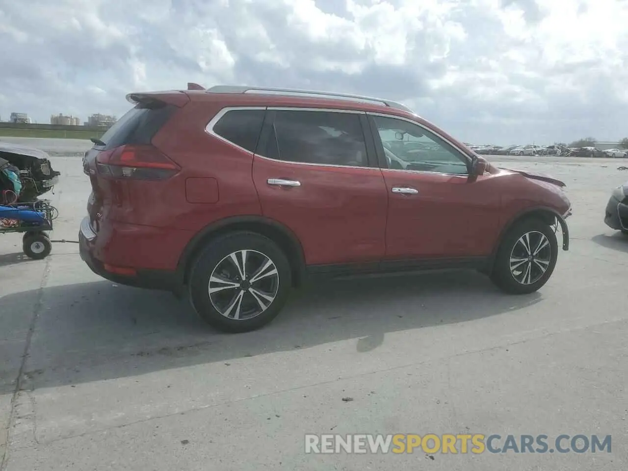 3 Photograph of a damaged car 5N1AT2MT3LC814542 NISSAN ROGUE 2020