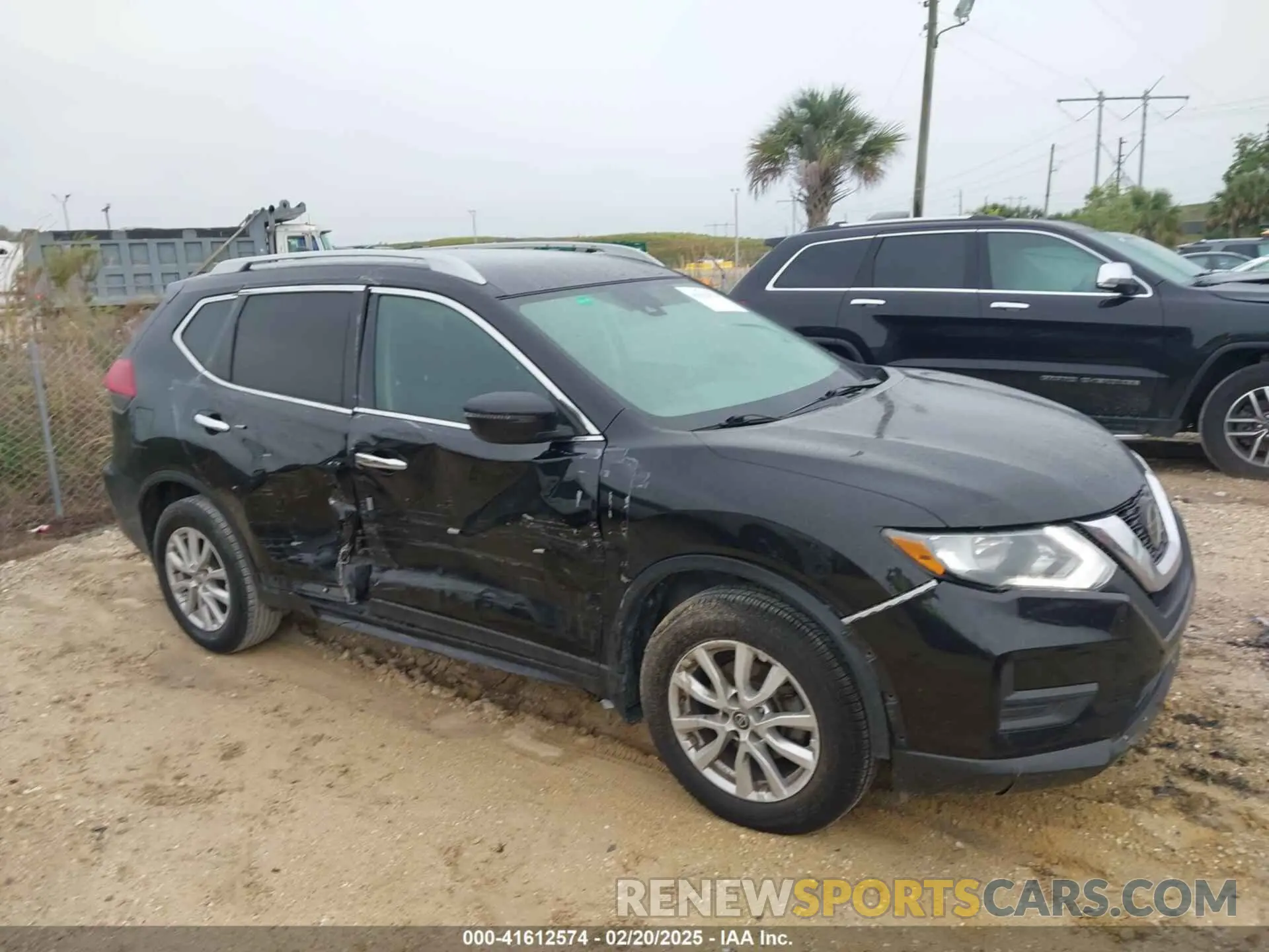 13 Photograph of a damaged car 5N1AT2MT4LC724509 NISSAN ROGUE 2020