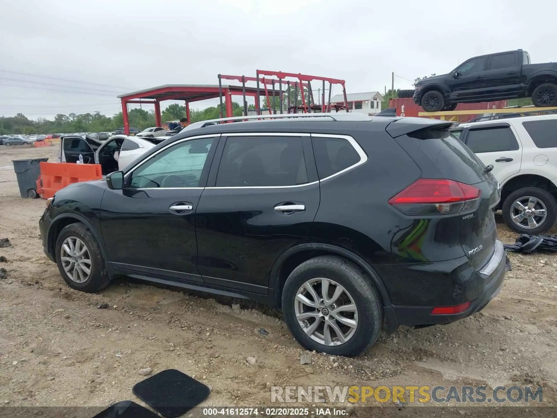 14 Photograph of a damaged car 5N1AT2MT4LC724509 NISSAN ROGUE 2020