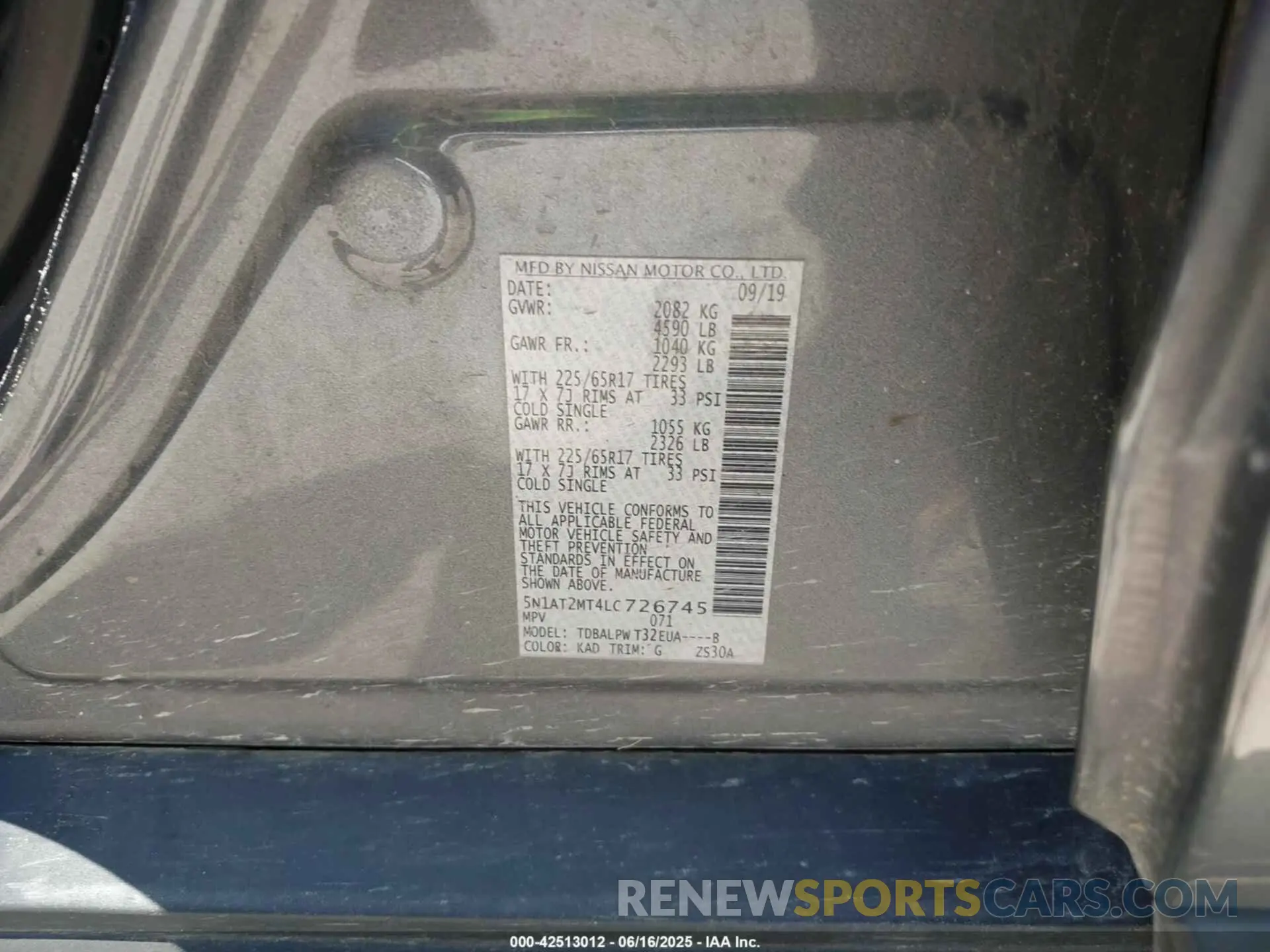 9 Photograph of a damaged car 5N1AT2MT4LC726745 NISSAN ROGUE 2020