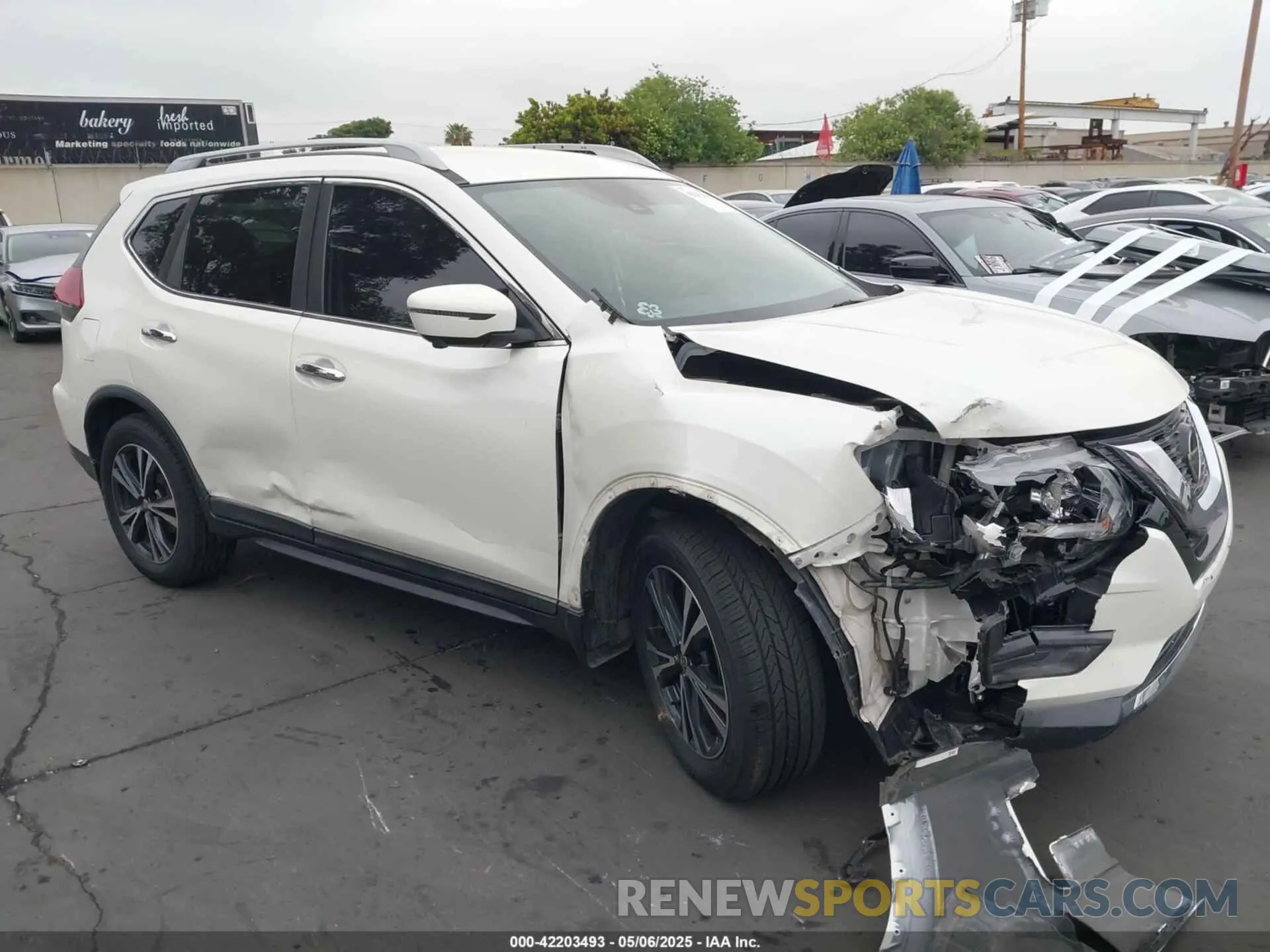 1 Photograph of a damaged car 5N1AT2MT4LC792857 NISSAN ROGUE 2020