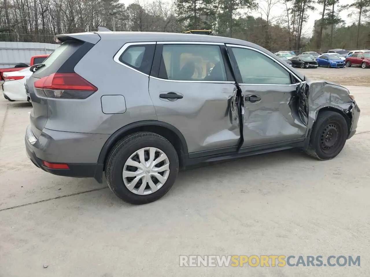 3 Photograph of a damaged car 5N1AT2MT4LC807888 NISSAN ROGUE 2020
