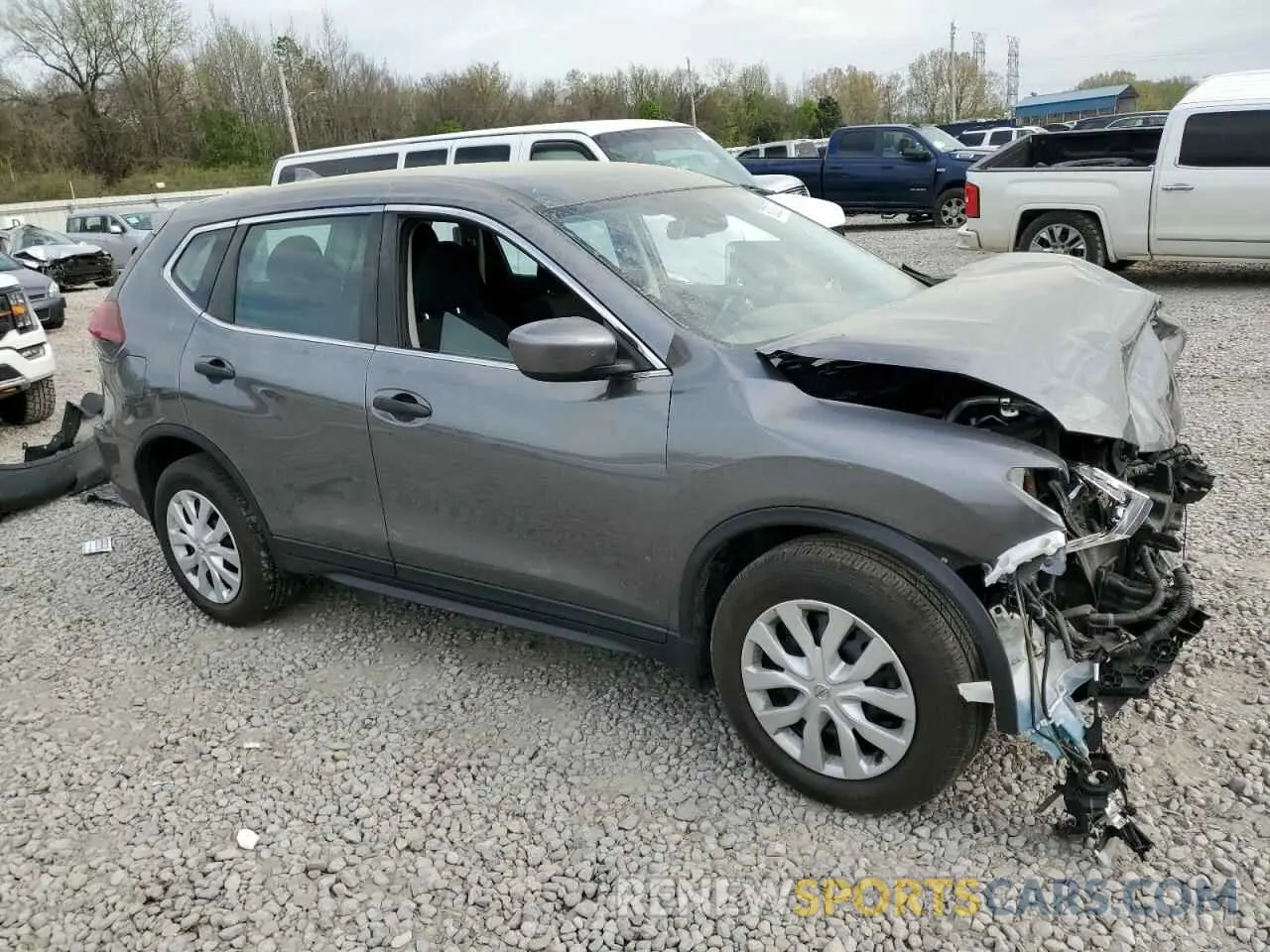 4 Photograph of a damaged car 5N1AT2MT4LC808927 NISSAN ROGUE 2020