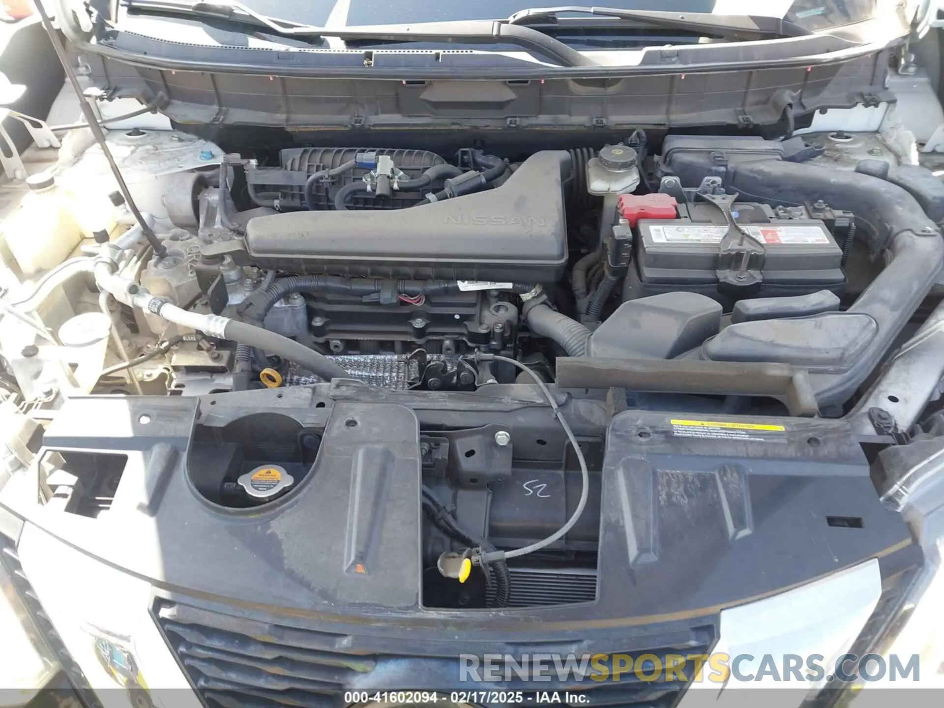 10 Photograph of a damaged car 5N1AT2MT5LC738189 NISSAN ROGUE 2020