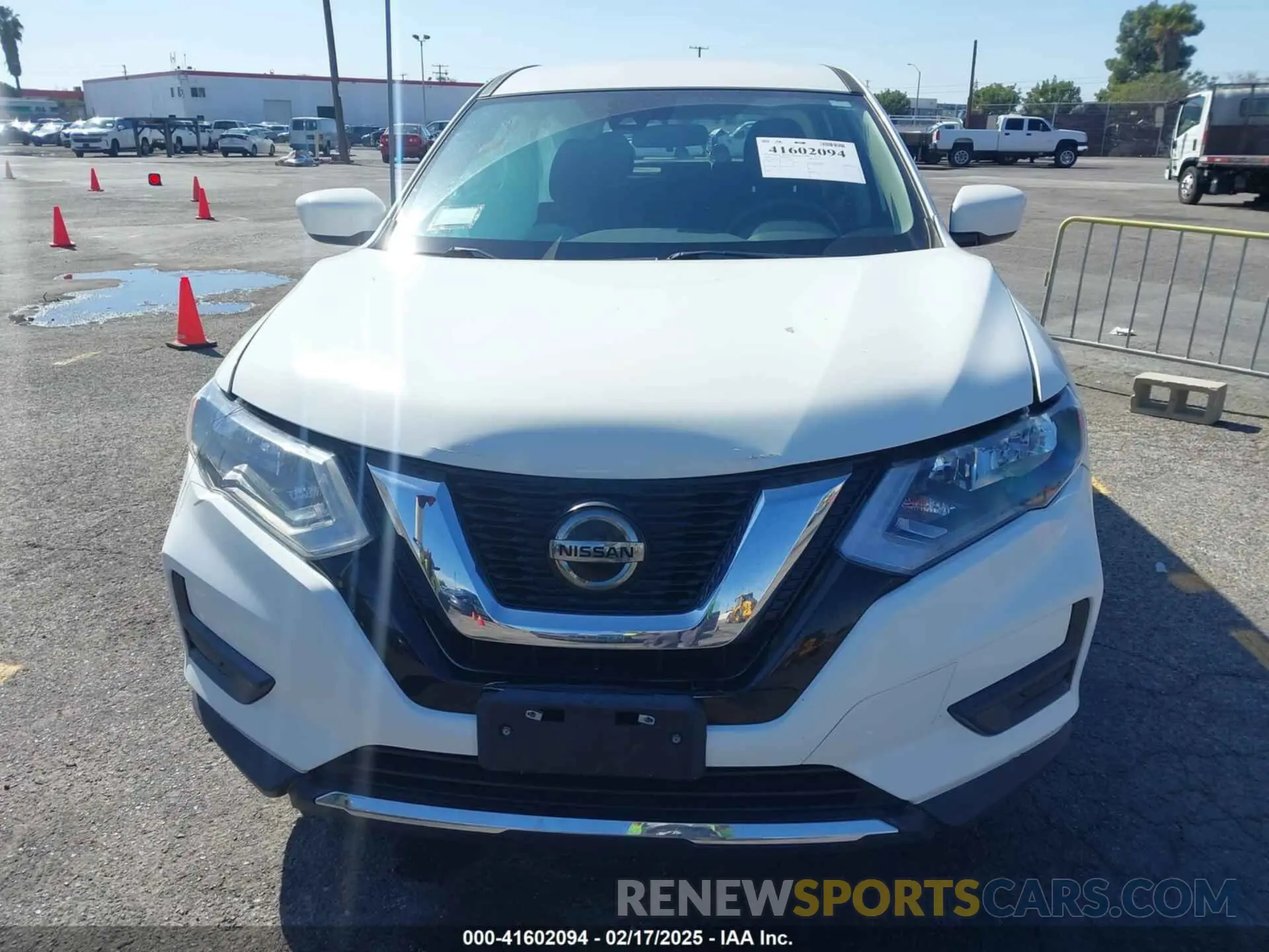 12 Photograph of a damaged car 5N1AT2MT5LC738189 NISSAN ROGUE 2020