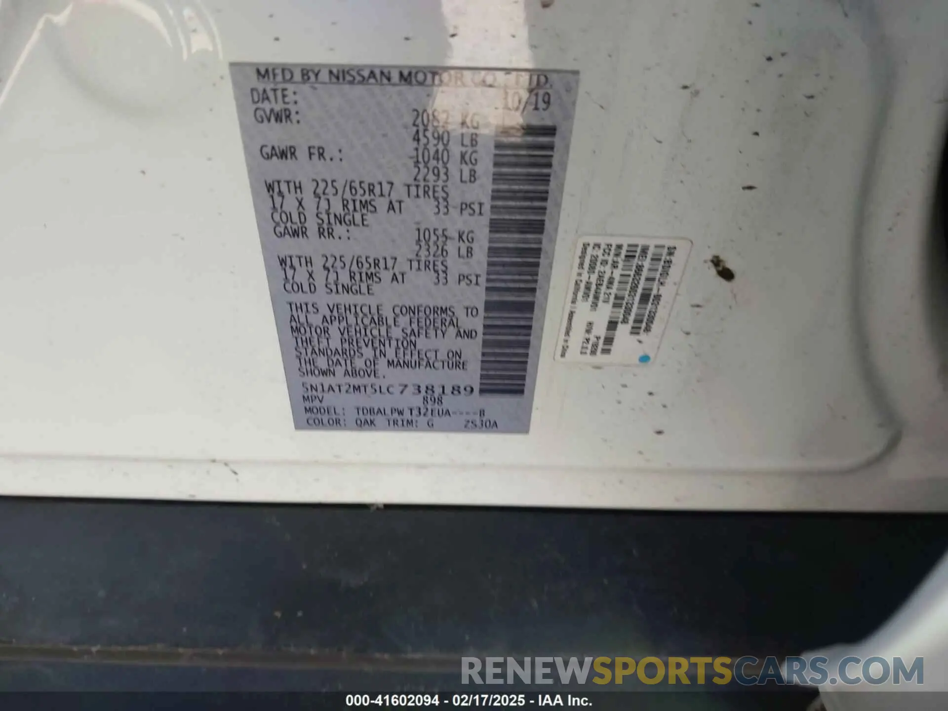 9 Photograph of a damaged car 5N1AT2MT5LC738189 NISSAN ROGUE 2020