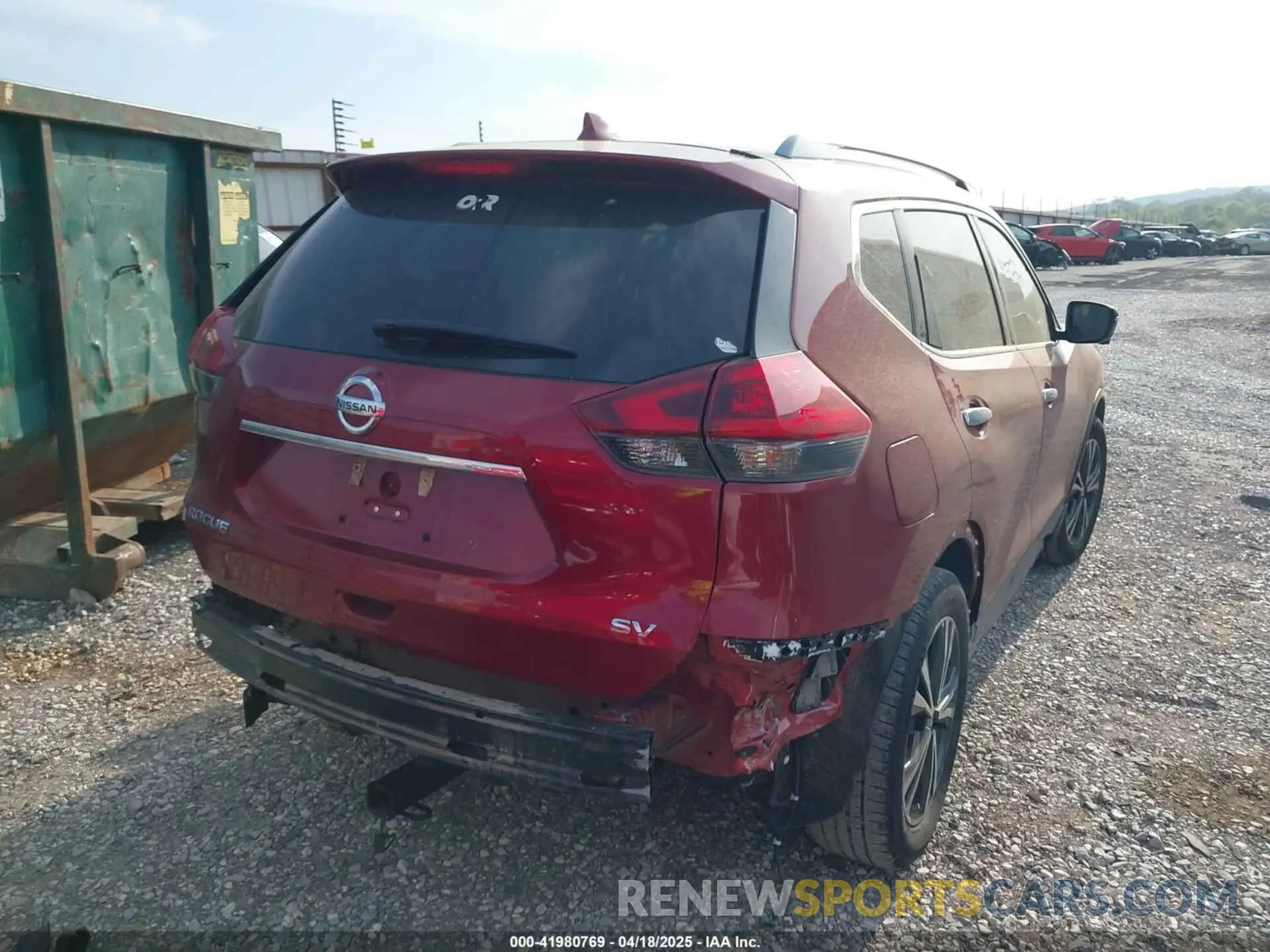 4 Photograph of a damaged car 5N1AT2MT5LC754506 NISSAN ROGUE 2020