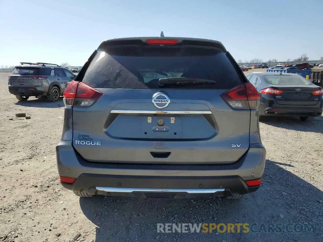 6 Photograph of a damaged car 5N1AT2MT5LC782712 NISSAN ROGUE 2020