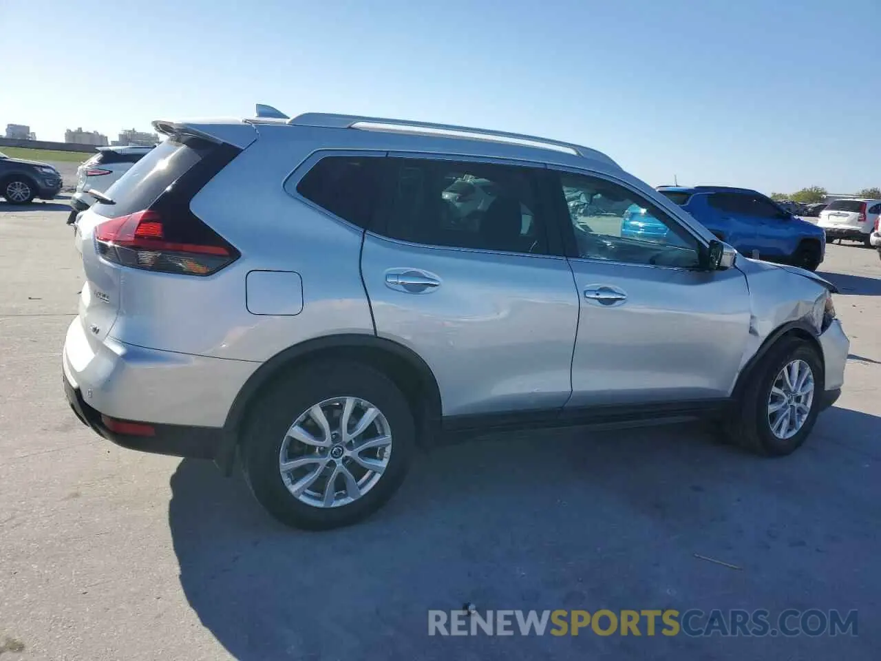 3 Photograph of a damaged car 5N1AT2MT5LC797310 NISSAN ROGUE 2020