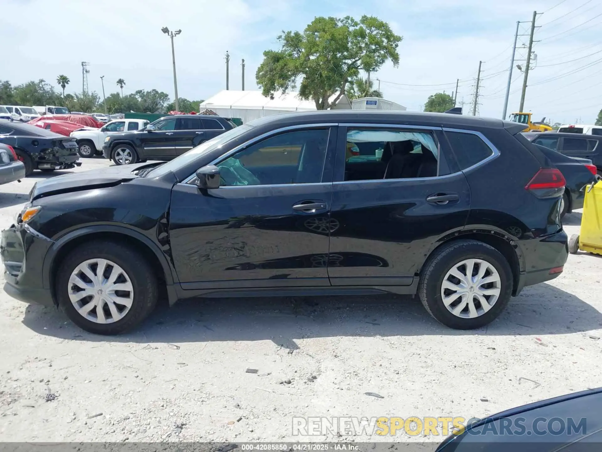 13 Photograph of a damaged car 5N1AT2MT5LC815269 NISSAN ROGUE 2020