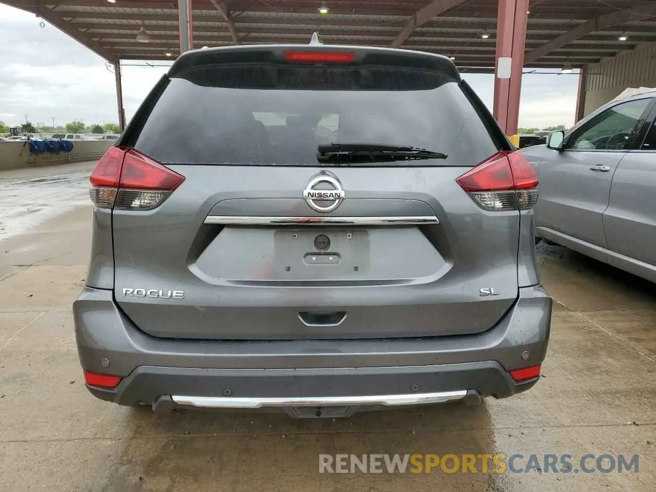 6 Photograph of a damaged car 5N1AT2MT6LC704844 NISSAN ROGUE 2020