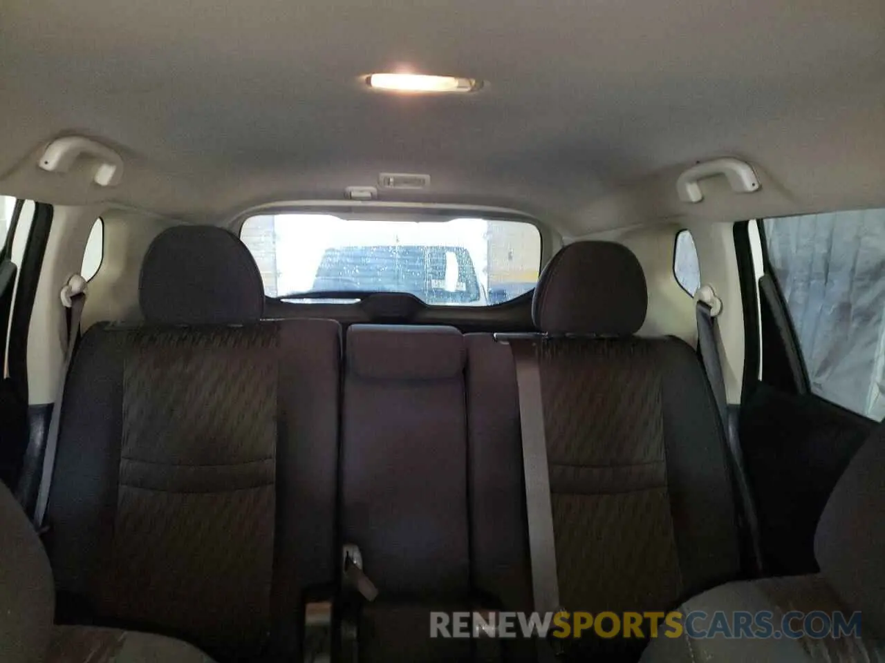 10 Photograph of a damaged car 5N1AT2MT6LC704939 NISSAN ROGUE 2020
