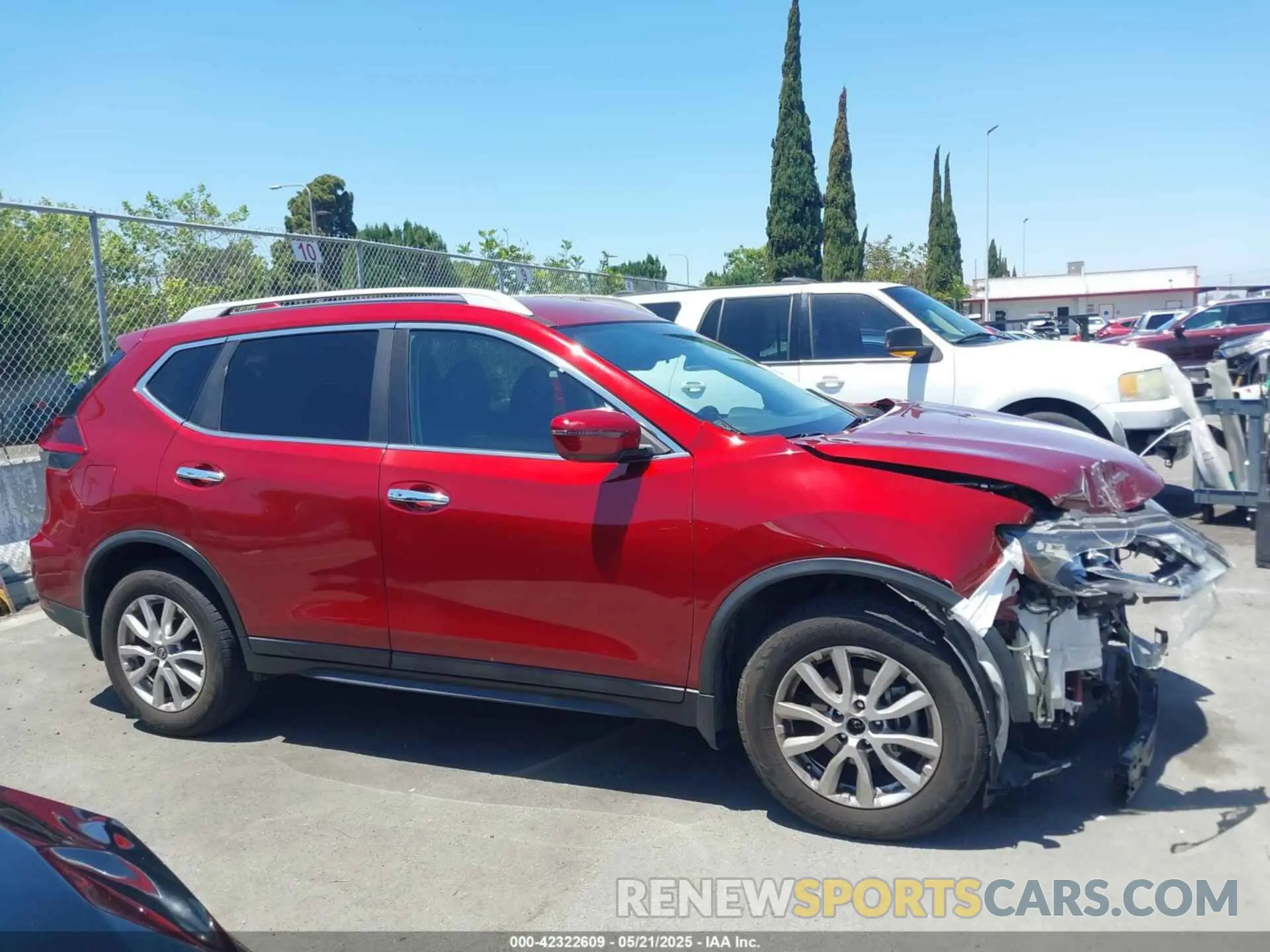 14 Photograph of a damaged car 5N1AT2MT6LC734328 NISSAN ROGUE 2020