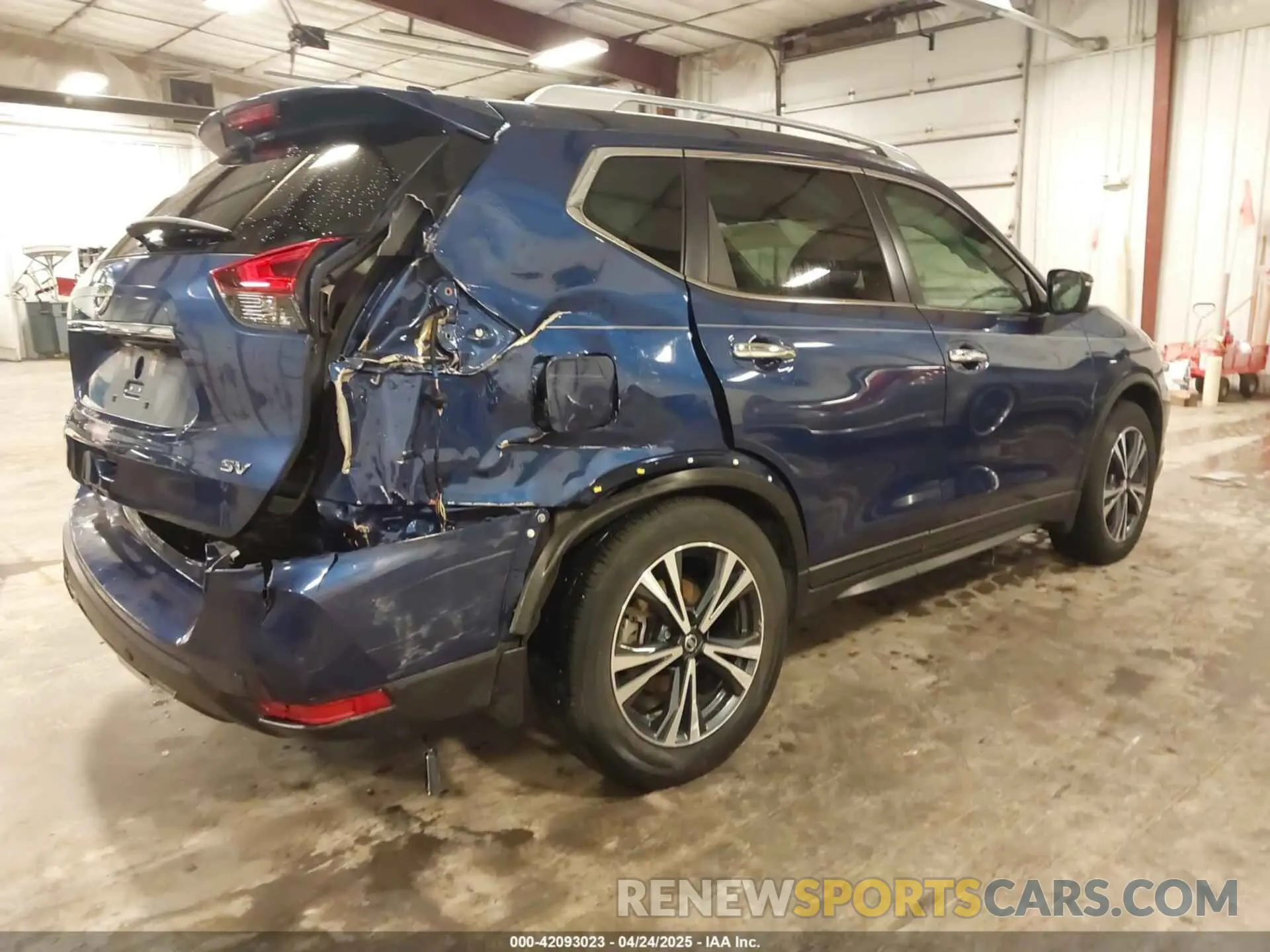4 Photograph of a damaged car 5N1AT2MT6LC749900 NISSAN ROGUE 2020