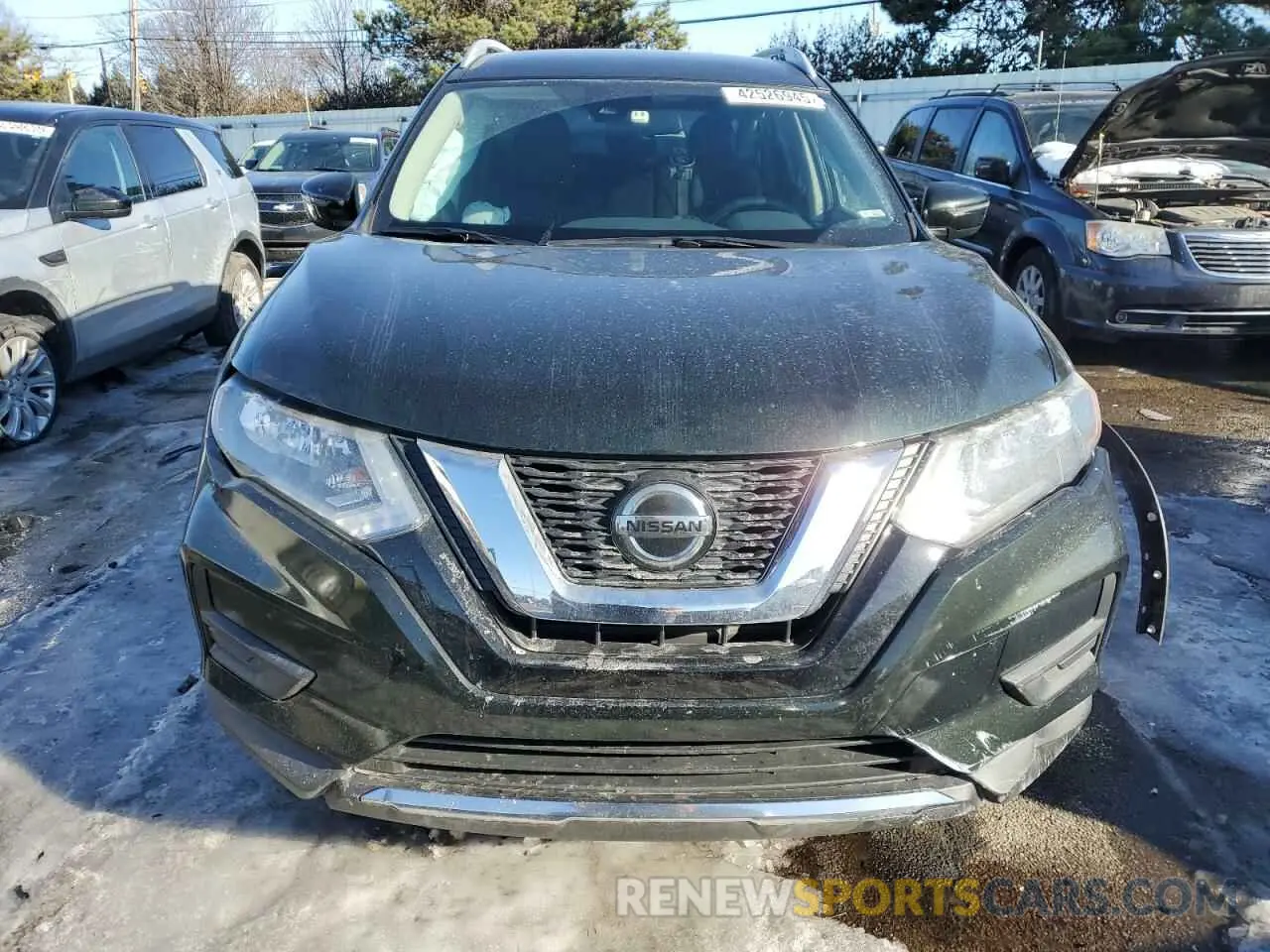 5 Photograph of a damaged car 5N1AT2MT6LC752506 NISSAN ROGUE 2020