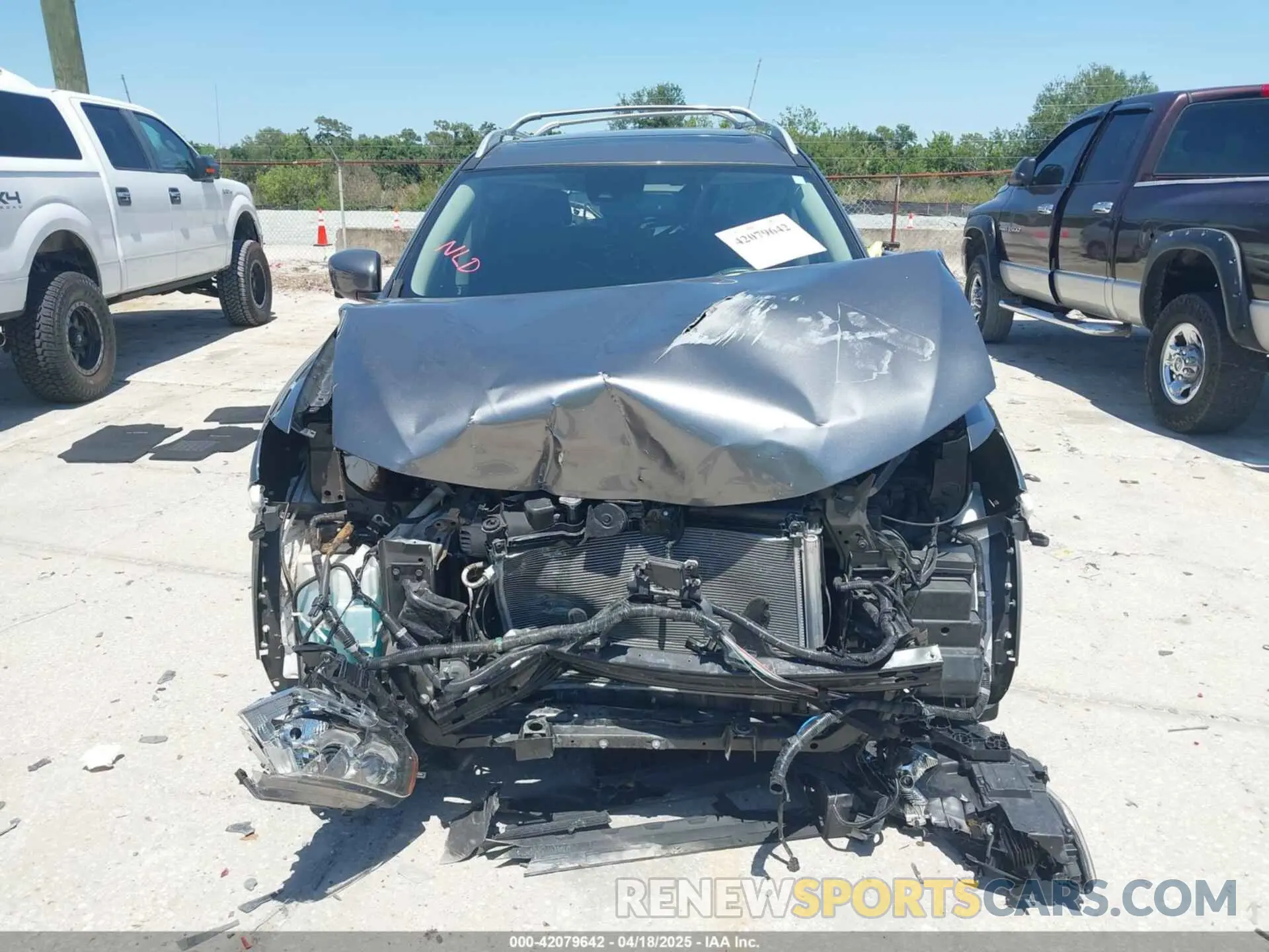 11 Photograph of a damaged car 5N1AT2MT6LC757964 NISSAN ROGUE 2020