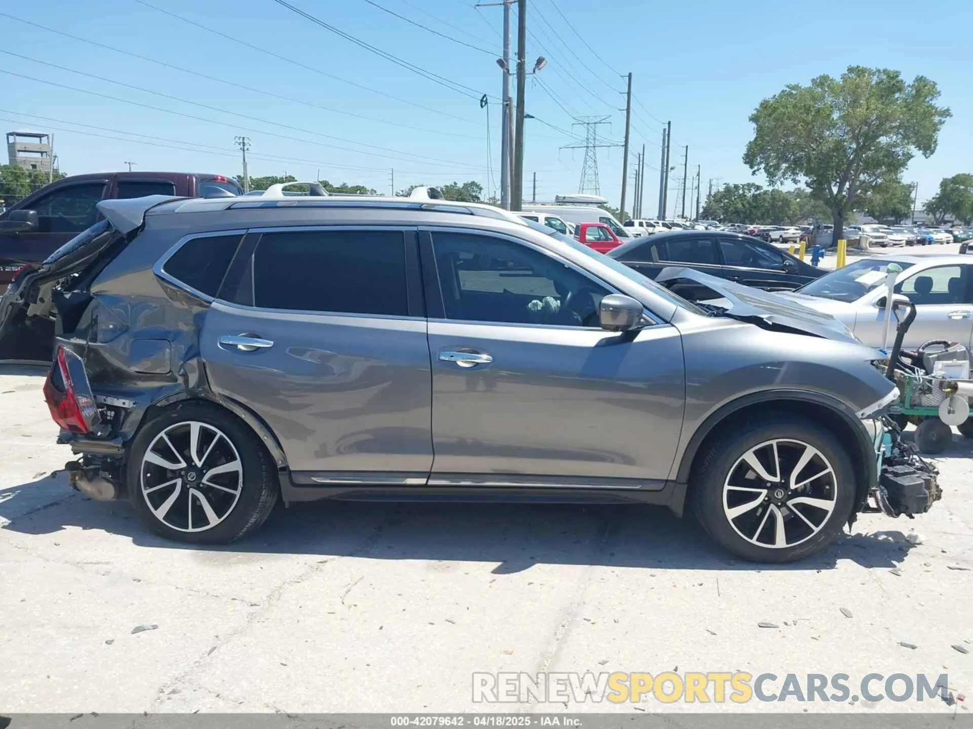 12 Photograph of a damaged car 5N1AT2MT6LC757964 NISSAN ROGUE 2020