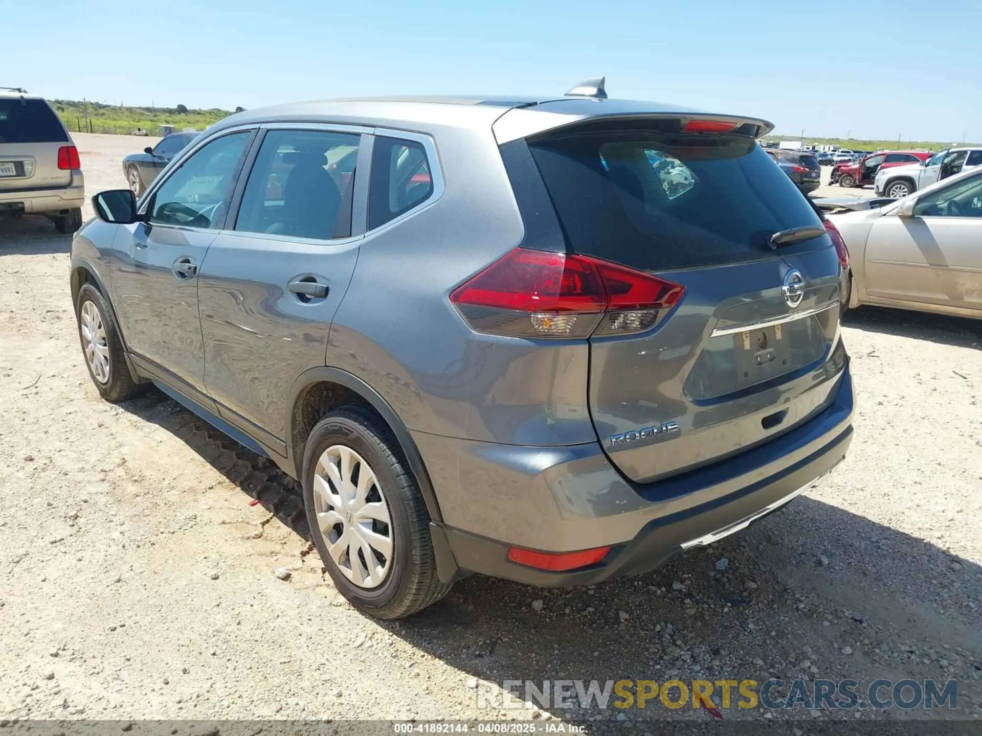 3 Photograph of a damaged car 5N1AT2MT6LC810937 NISSAN ROGUE 2020