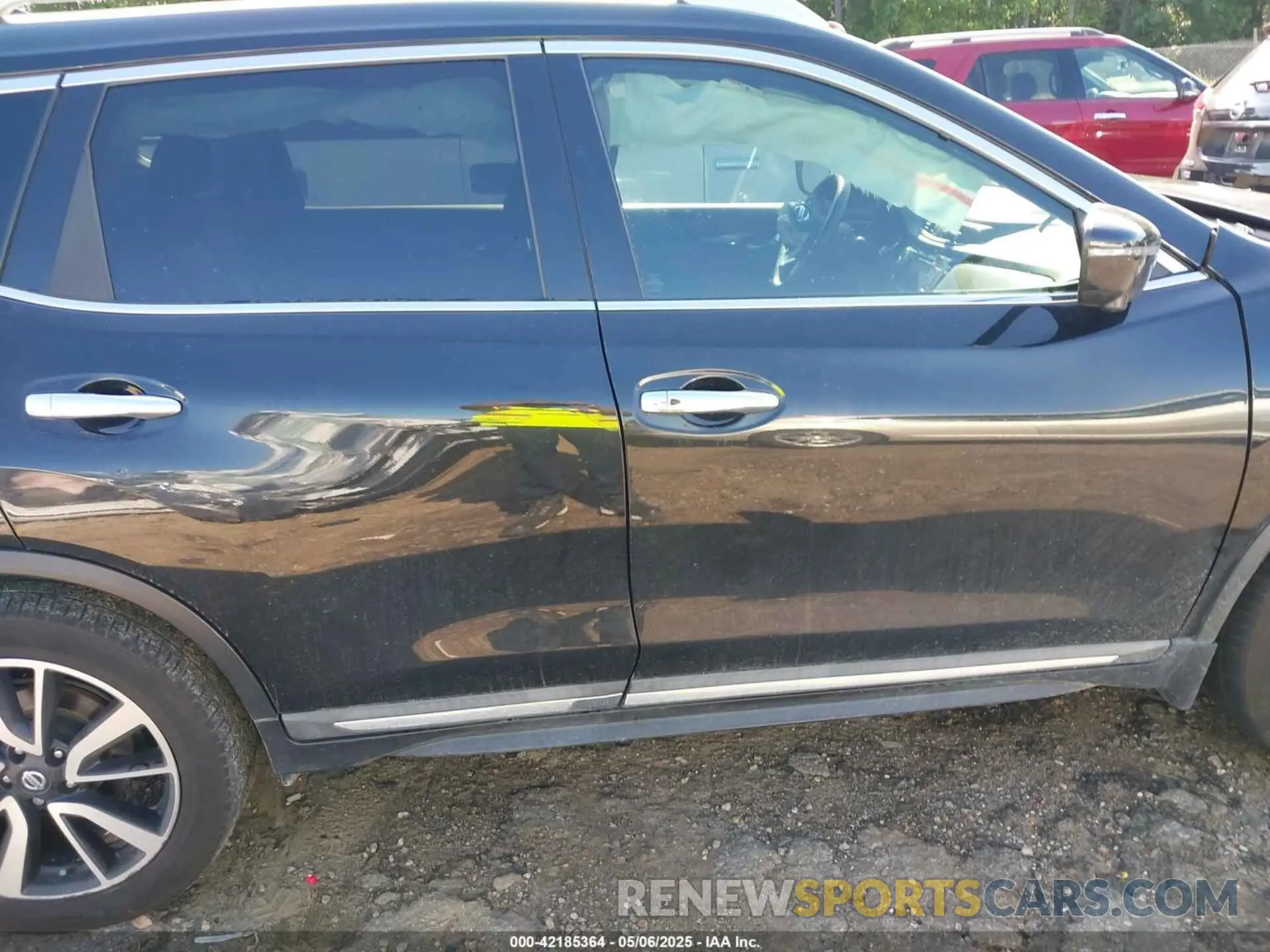 13 Photograph of a damaged car 5N1AT2MT6LC816298 NISSAN ROGUE 2020
