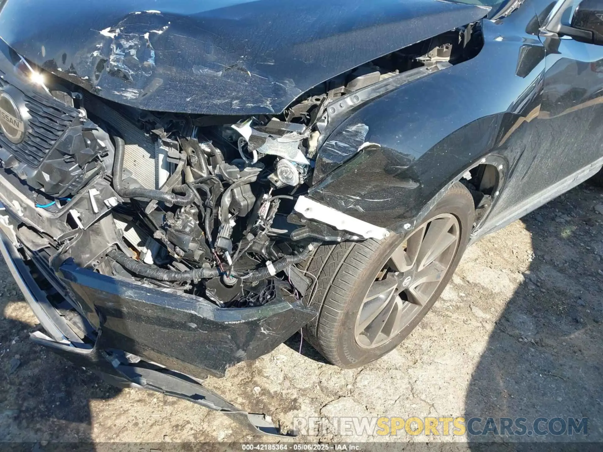 17 Photograph of a damaged car 5N1AT2MT6LC816298 NISSAN ROGUE 2020