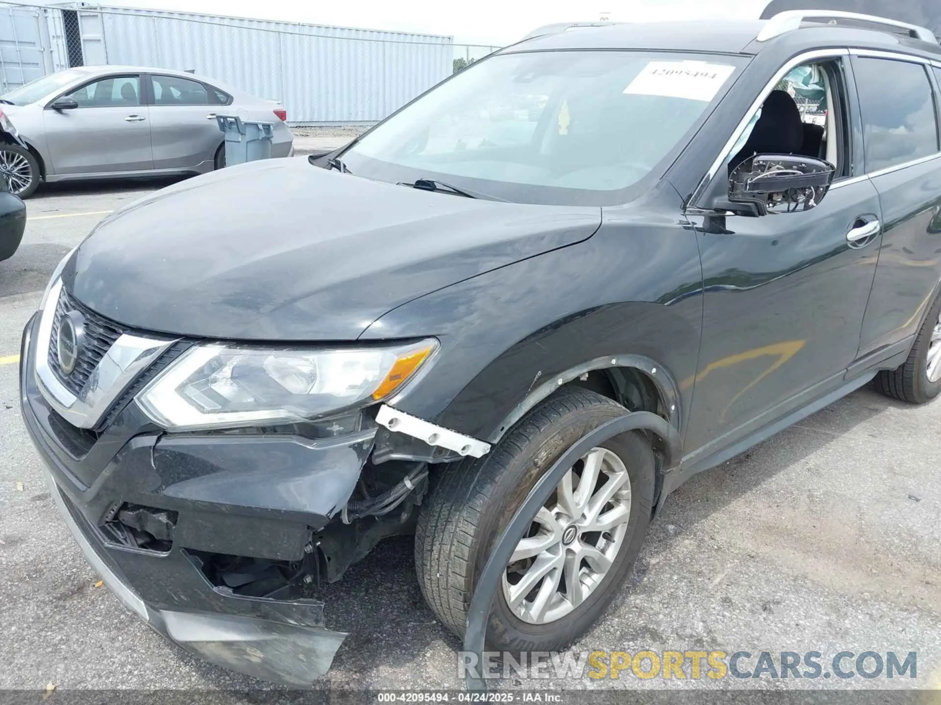 6 Photograph of a damaged car 5N1AT2MT7LC724410 NISSAN ROGUE 2020