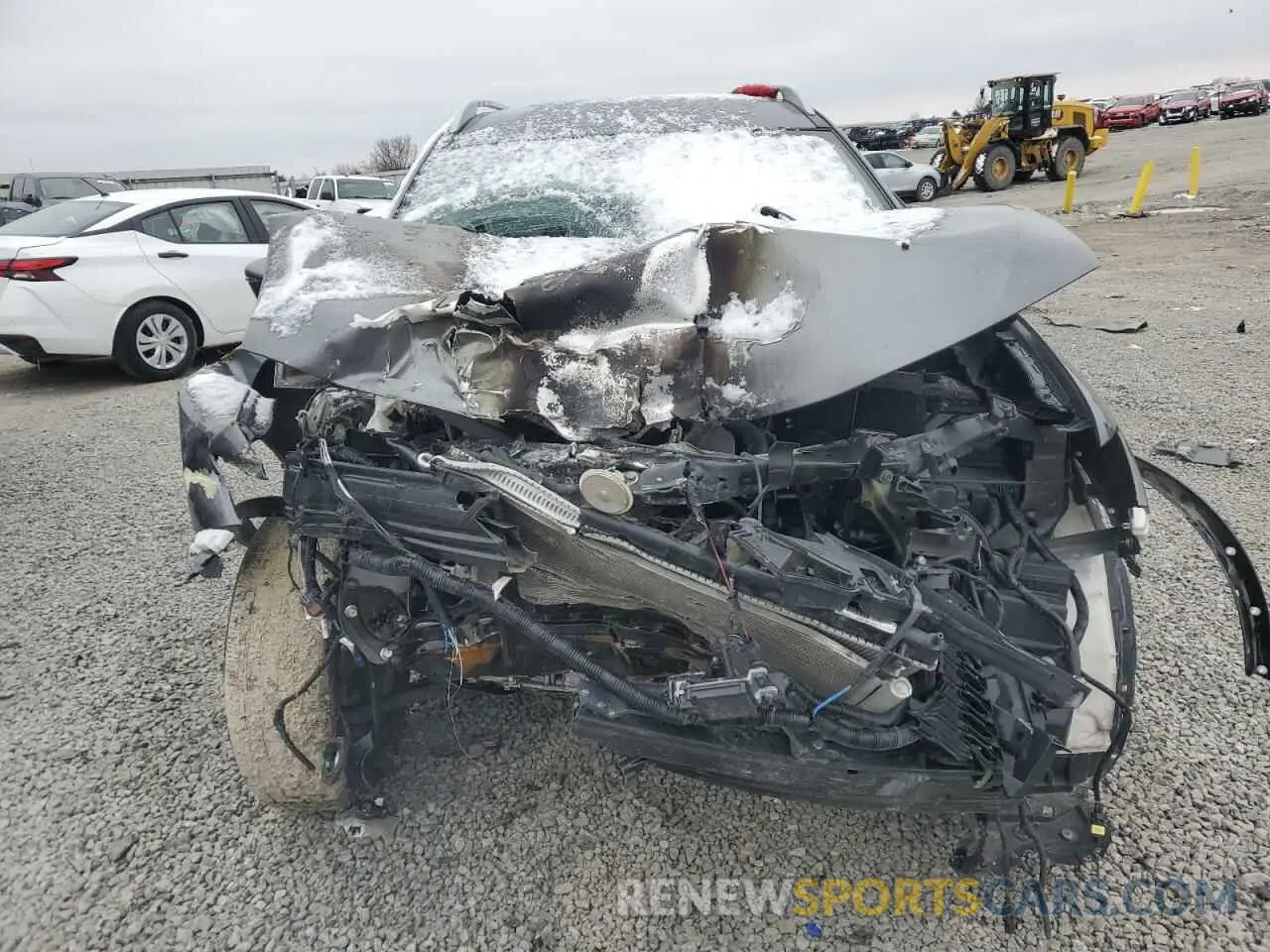5 Photograph of a damaged car 5N1AT2MT7LC737383 NISSAN ROGUE 2020