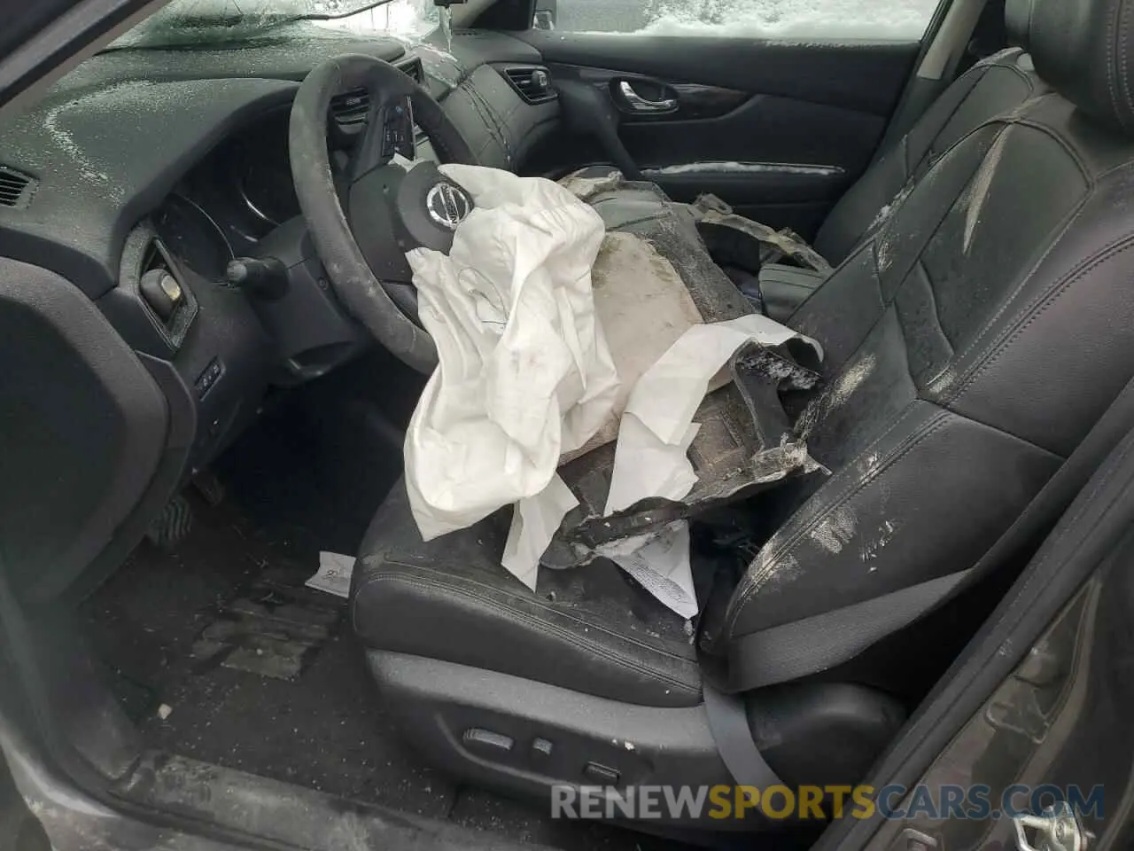 7 Photograph of a damaged car 5N1AT2MT7LC737383 NISSAN ROGUE 2020