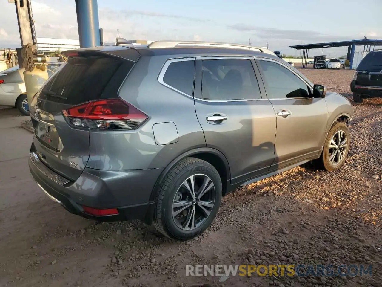 3 Photograph of a damaged car 5N1AT2MT7LC750523 NISSAN ROGUE 2020