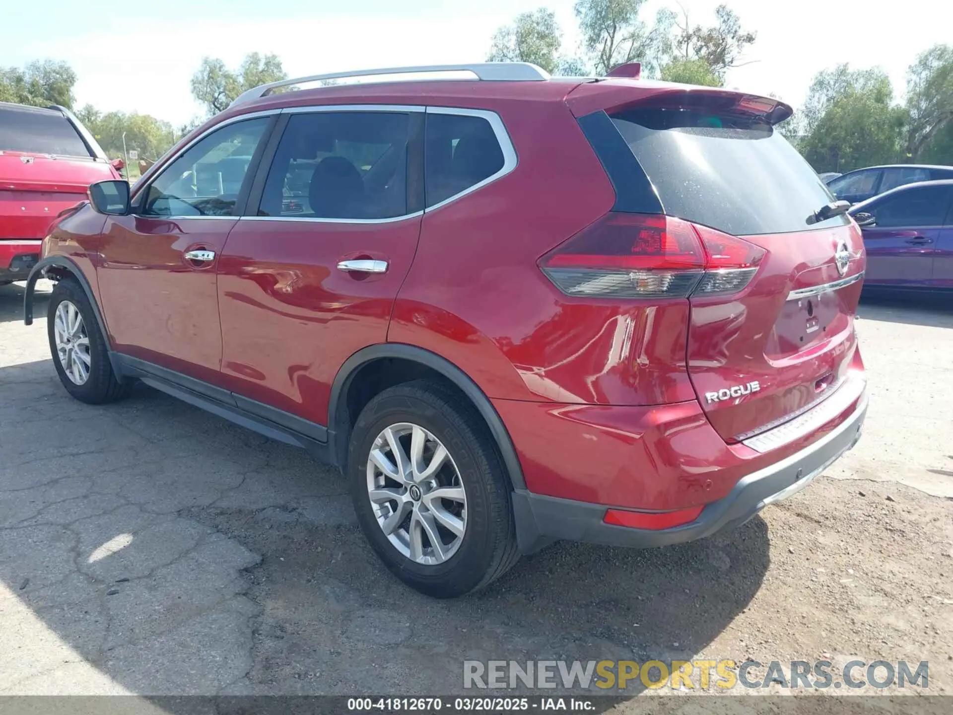 3 Photograph of a damaged car 5N1AT2MT7LC754894 NISSAN ROGUE 2020
